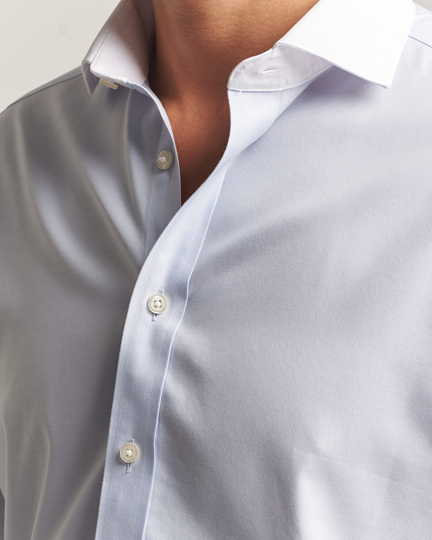 Mies | Kauluspaidat | Charles Tyrwhitt | Slim Fit Non Iron Plain Winchester Shirt Light Blue