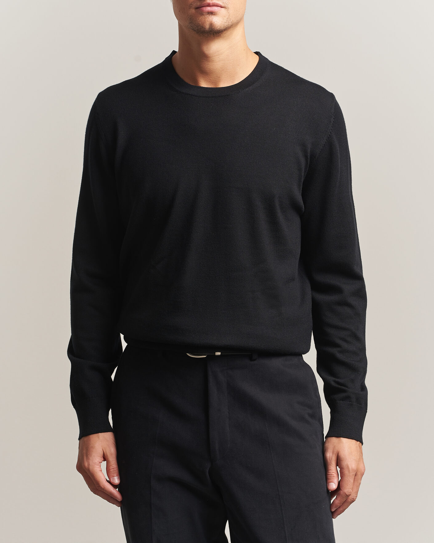 Mies | Puserot | Charles Tyrwhitt | Pure Merino Crew Neck Jumper Black