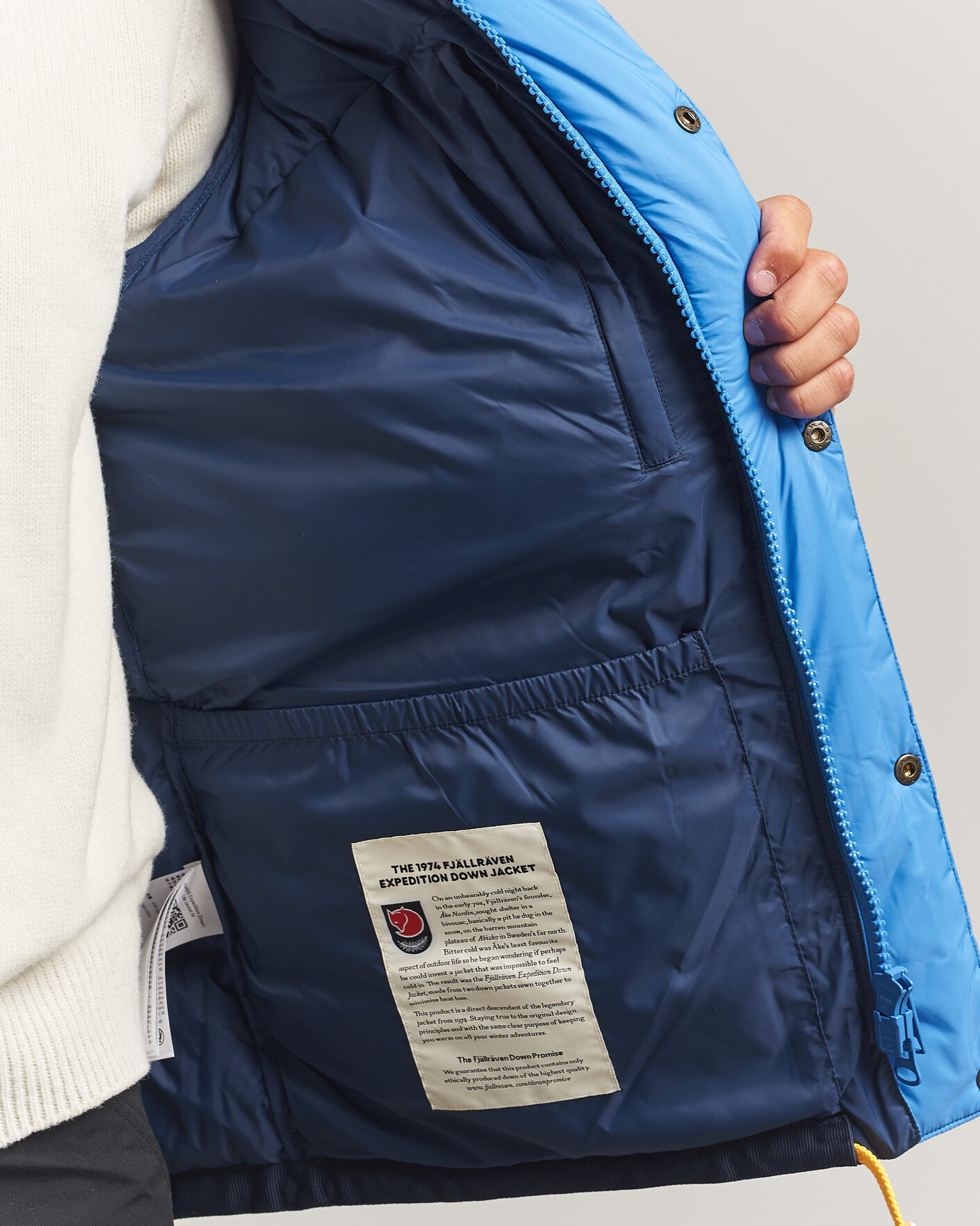 Mies | Takit | Fjällräven | Expedition Down Lite Jacket UN Blue-Navy