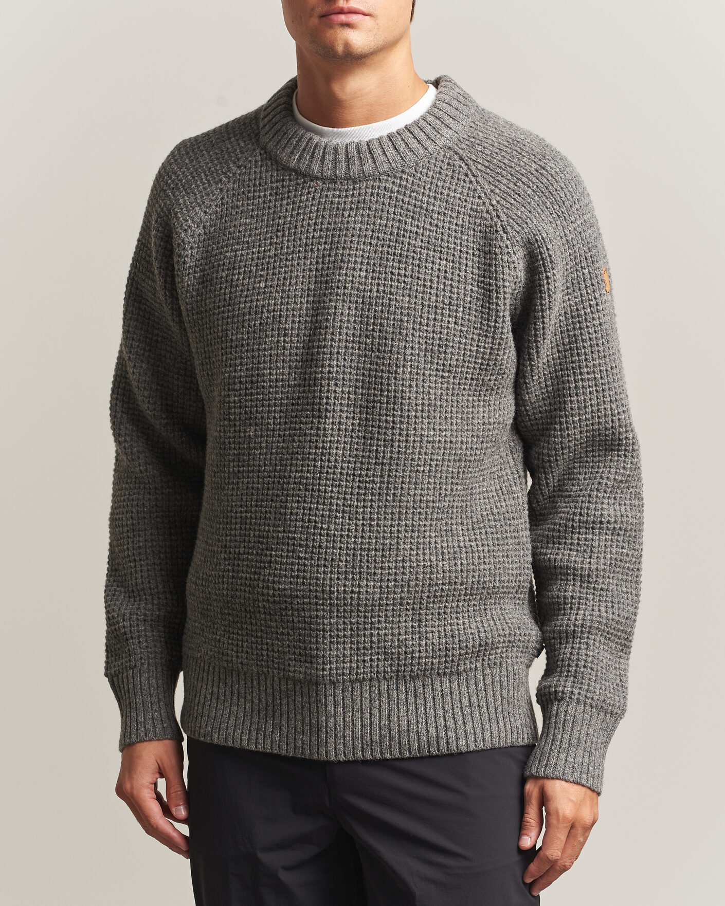 Mies | Puserot | Fjällräven | Övik Wool Waffle Knit Grey Melange