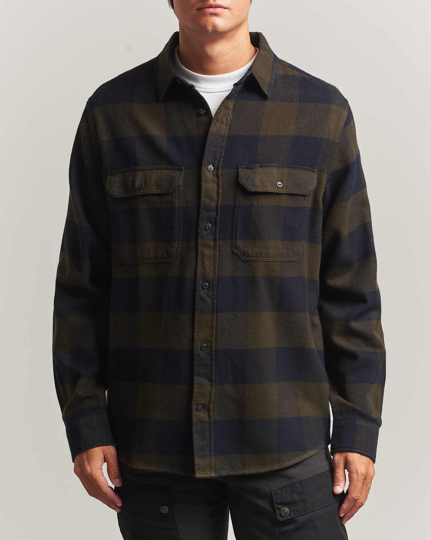 Mies | Kauluspaidat | Fjällräven | Övik Heavy Flannel Shirt Deep Forest