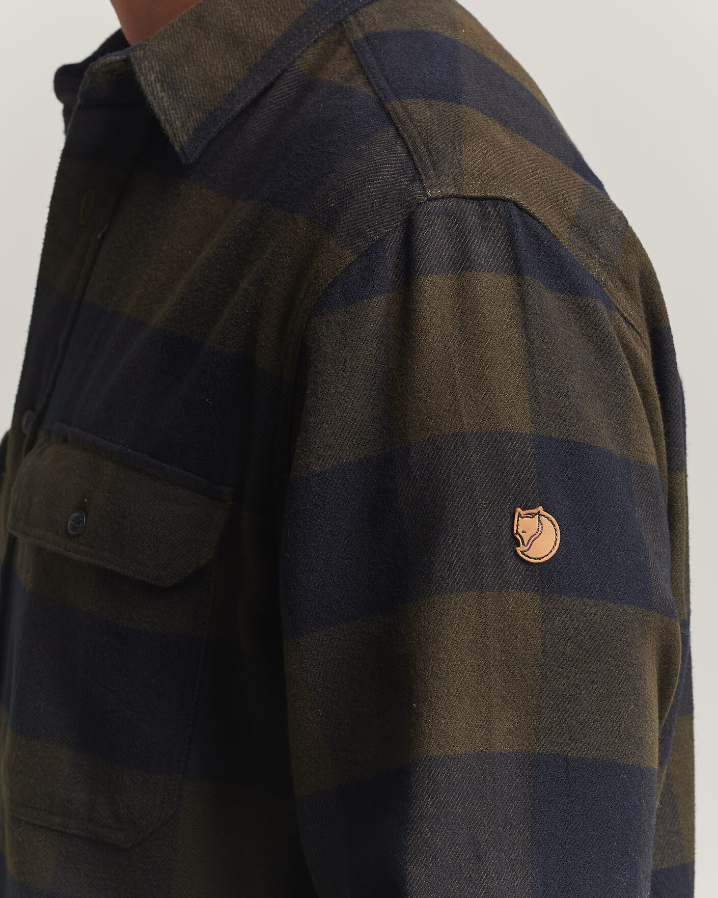 Mies | Kauluspaidat | Fjällräven | Övik Heavy Flannel Shirt Deep Forest