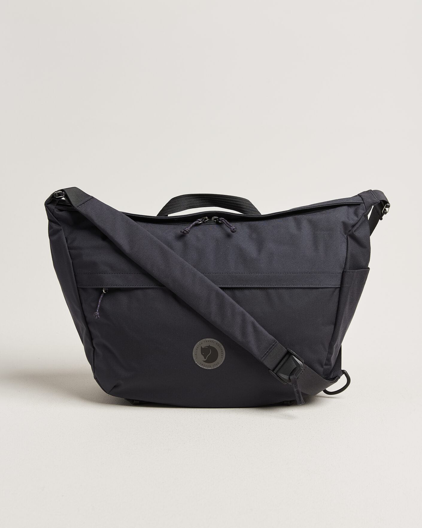 Mies | Laukut | Fjällräven | Färden Crossbody Coal Black