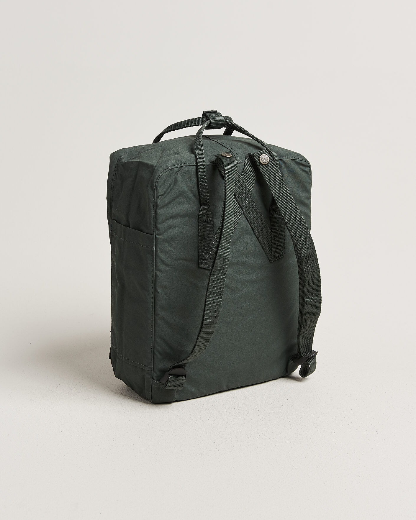 Mies | Laukut | Fjällräven | Kånken Forest Green