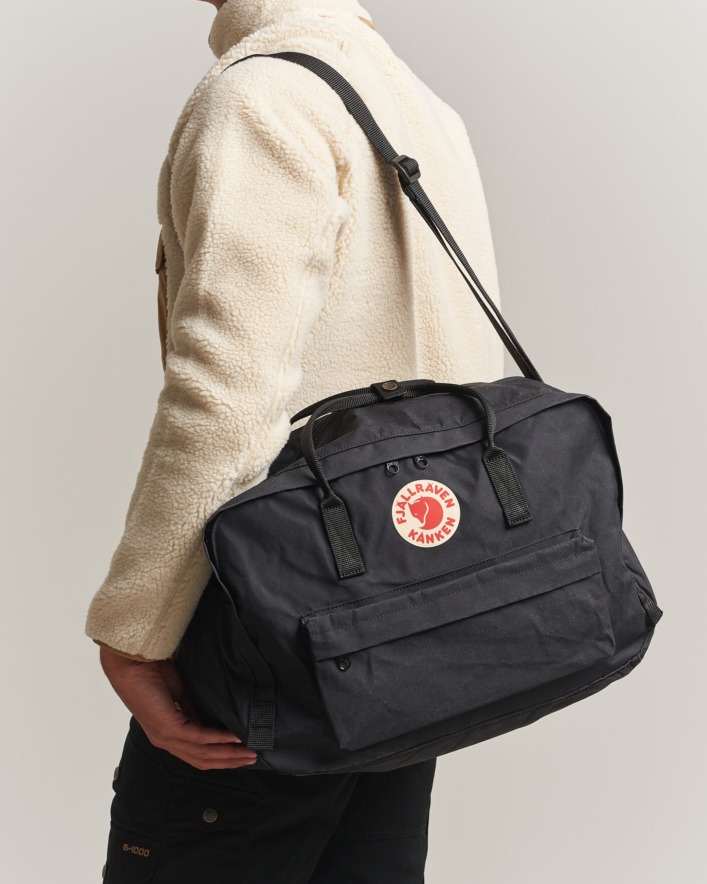 Mies | Laukut | Fjällräven | Kånken Weekender Black