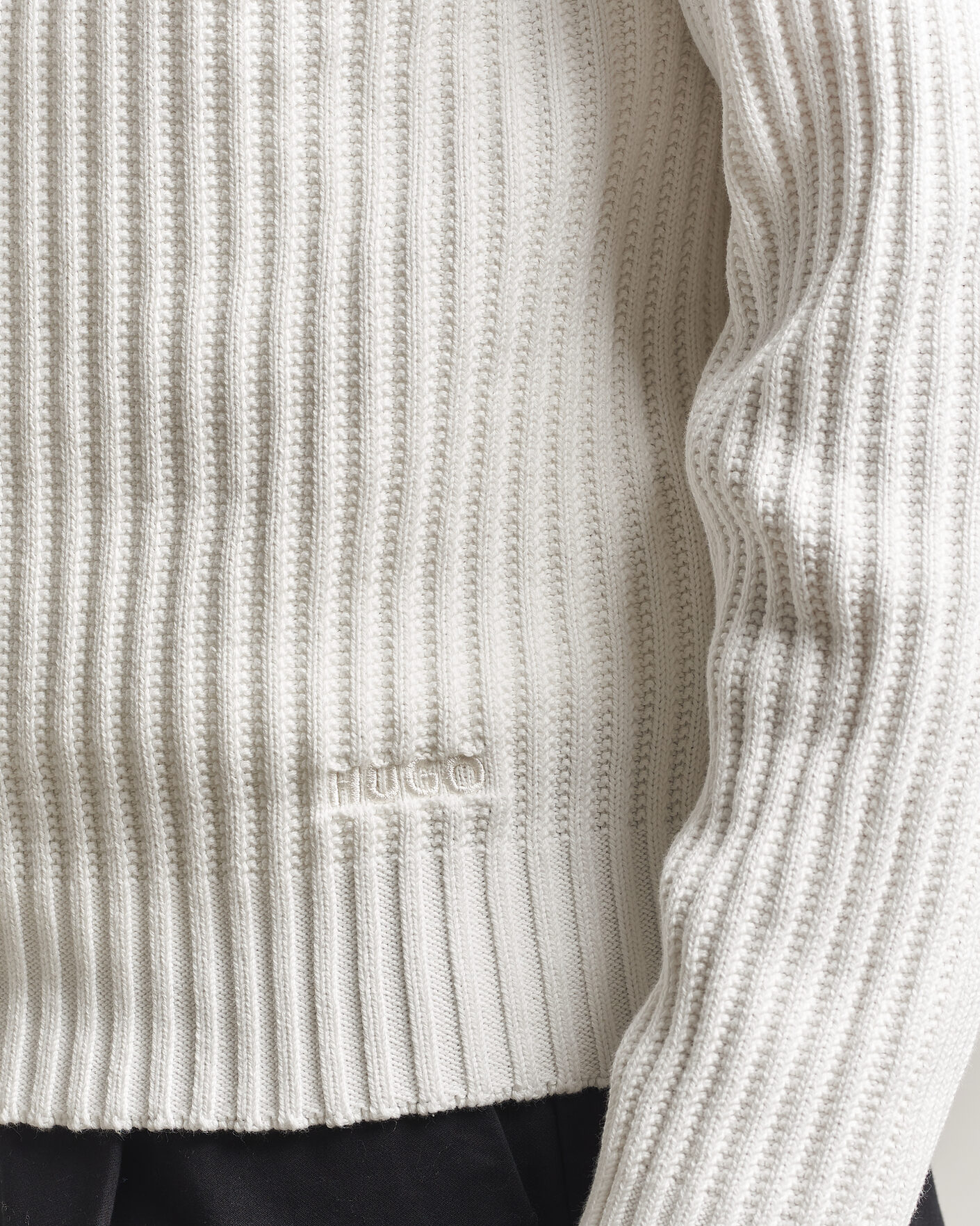 Mies | Puserot | HUGO | Srtithon Cotton Knitted Half Zip Natural