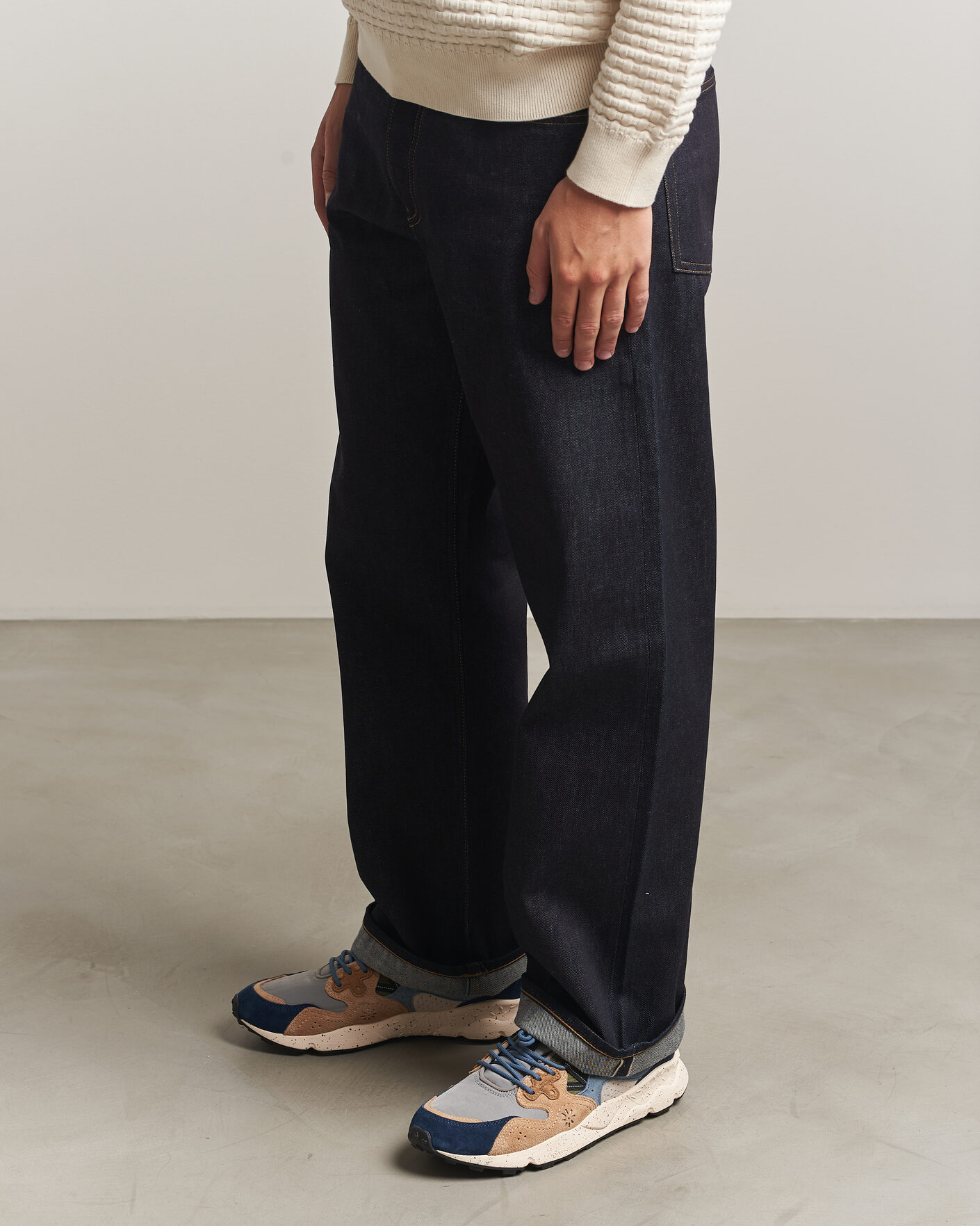 Mies | Tennarit | Flower Mountain | Yamano 3 Suede/Nylon Sneaker Navy/Light Brown