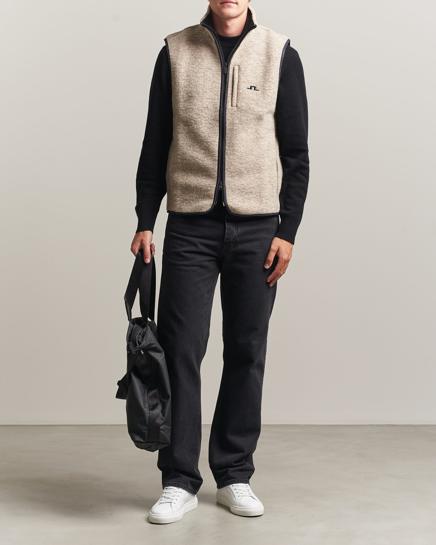 Mies | Ulkoliivit | J.Lindeberg | Duncan Wool Fleece Vest Moonbeam