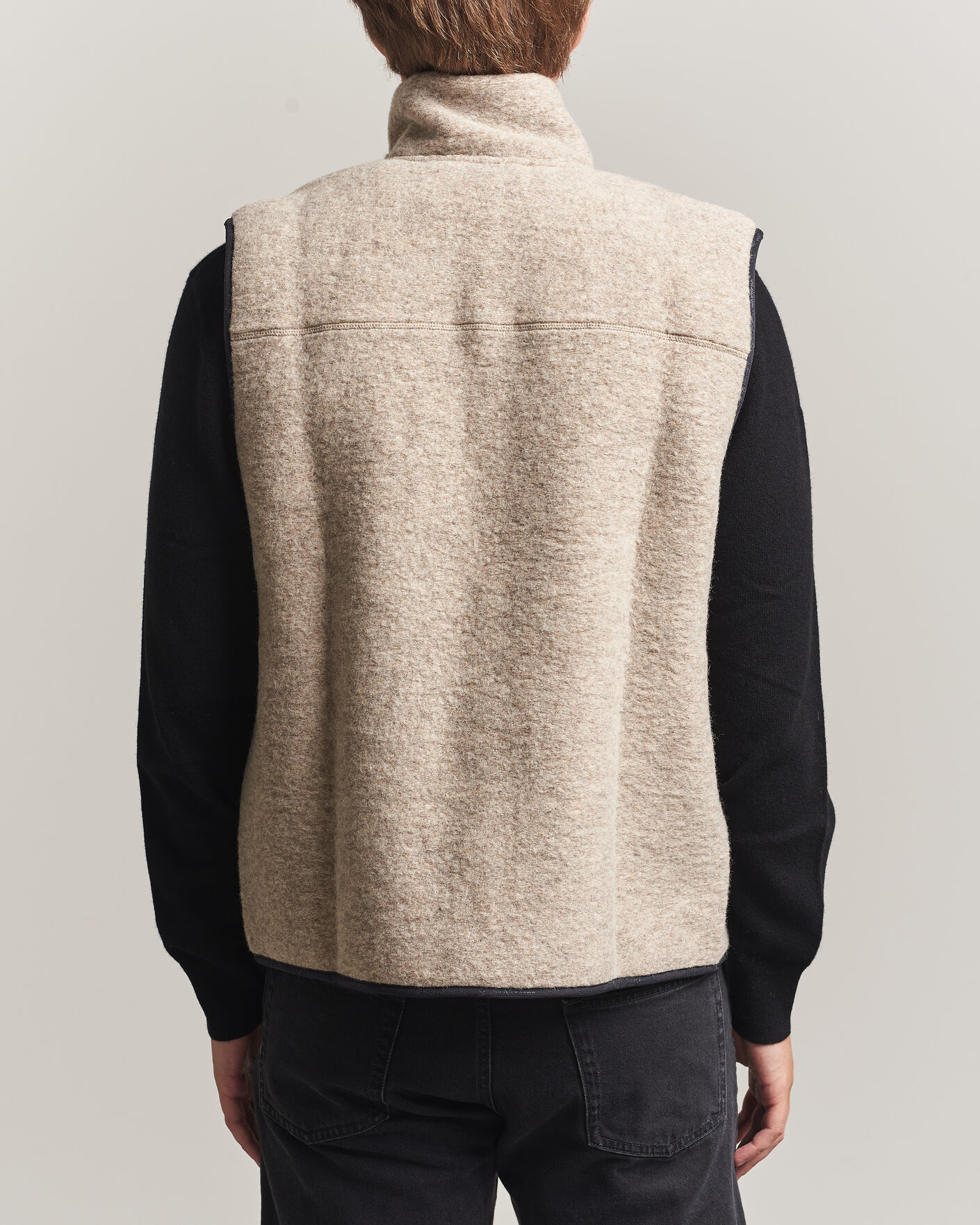 Mies | Ulkoliivit | J.Lindeberg | Duncan Wool Fleece Vest Moonbeam