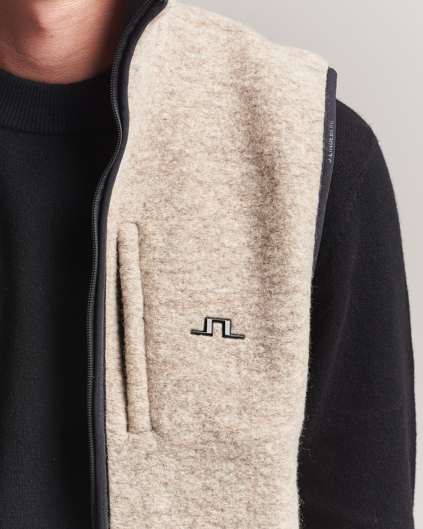Mies | Ulkoliivit | J.Lindeberg | Duncan Wool Fleece Vest Moonbeam