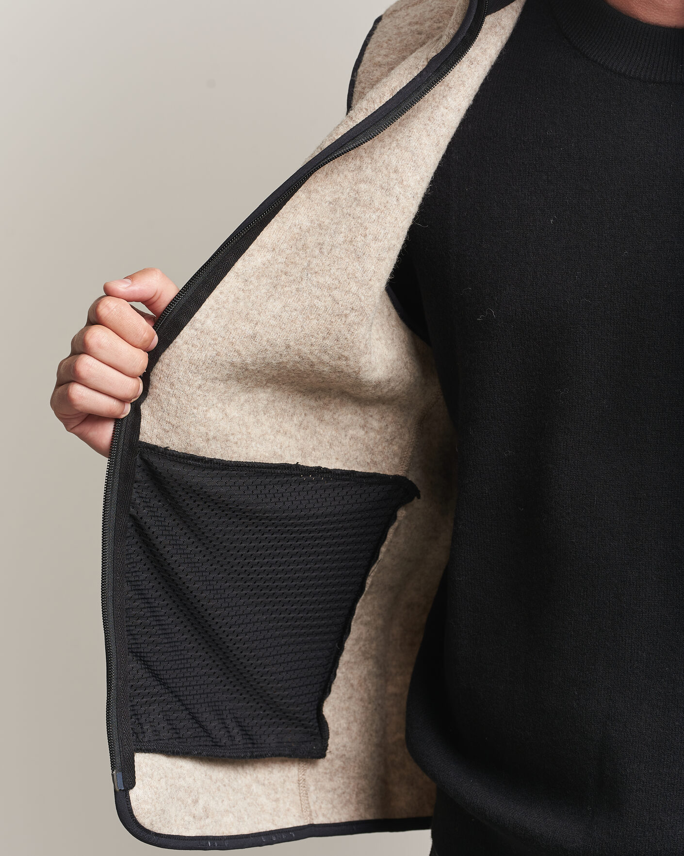 Mies | Ulkoliivit | J.Lindeberg | Duncan Wool Fleece Vest Moonbeam