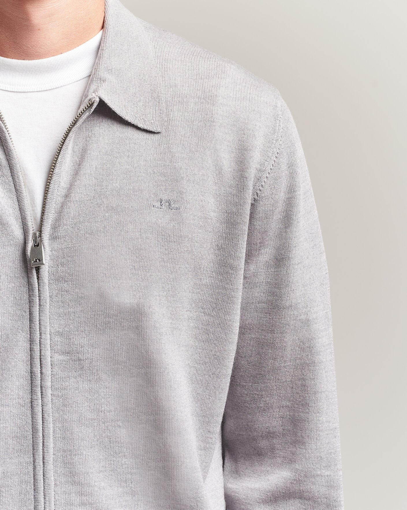 Mies | Puserot | J.Lindeberg | Kaleb Merino Full Zip Light Grey Melange