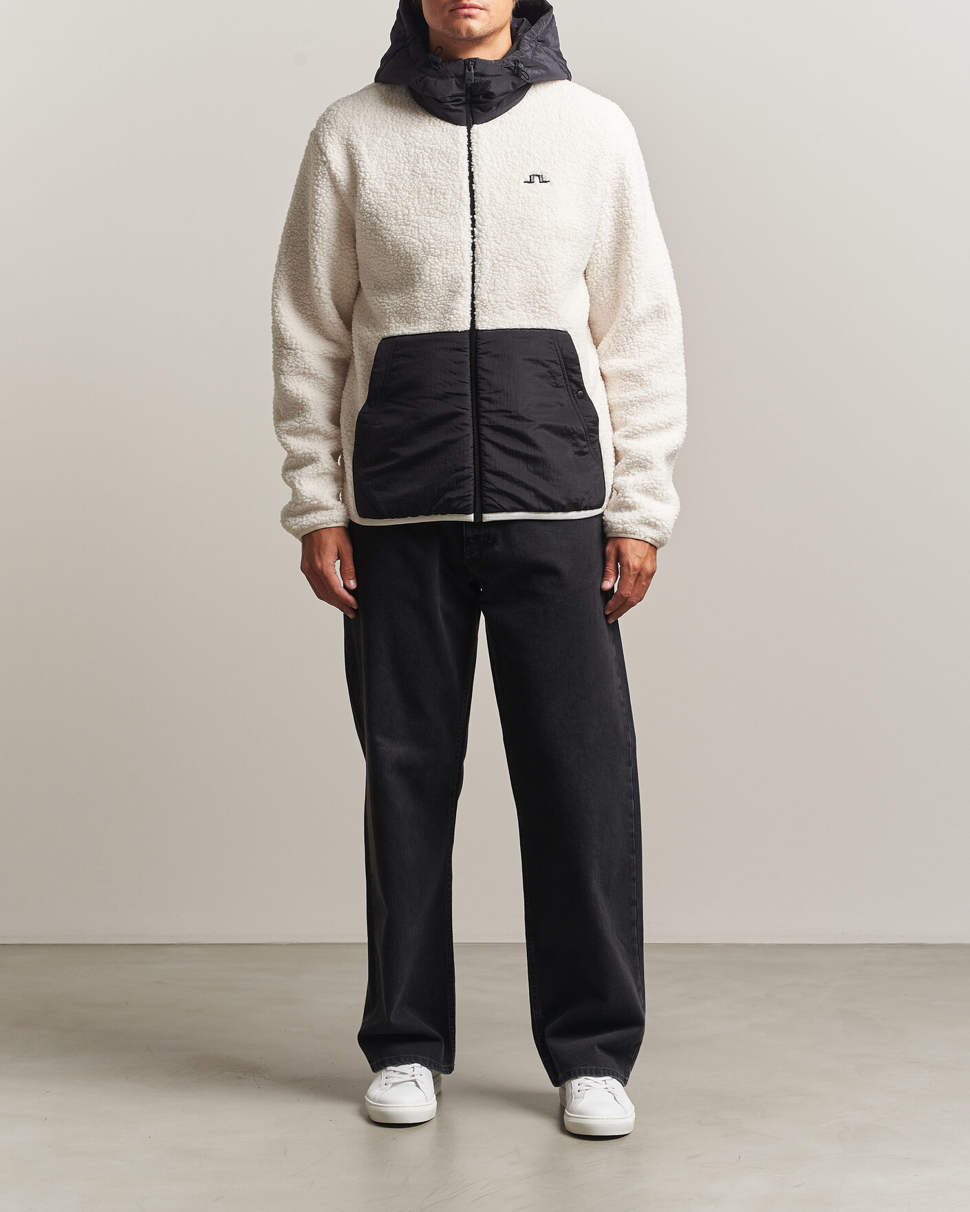 Mies | Puserot | J.Lindeberg | Varek Hybrid Hooded Full Zip Tofu