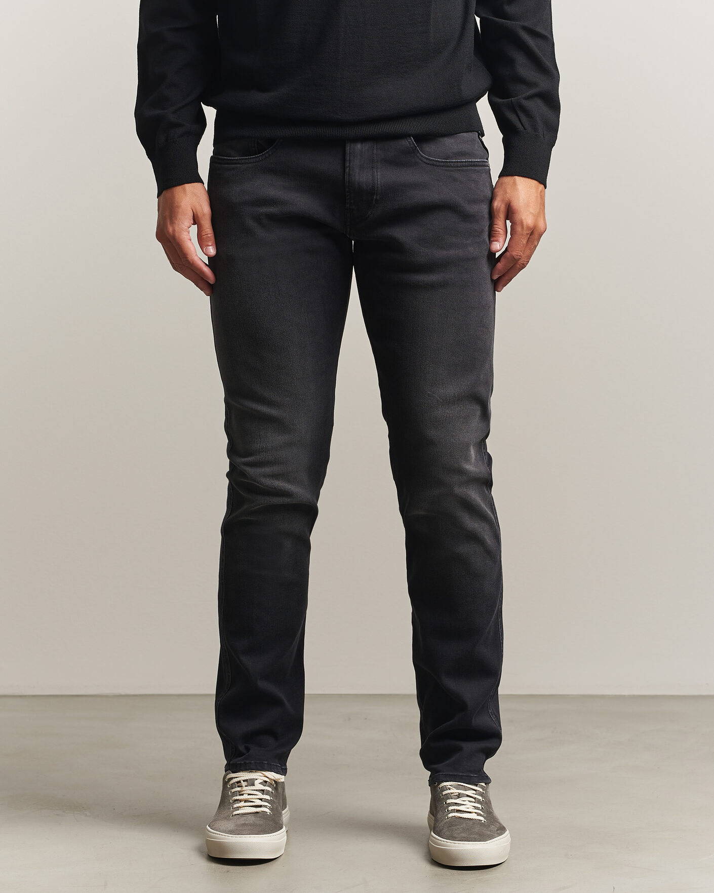 Mies | Farkut | Replay | Anbass Hyperflex Jeans Washed Black