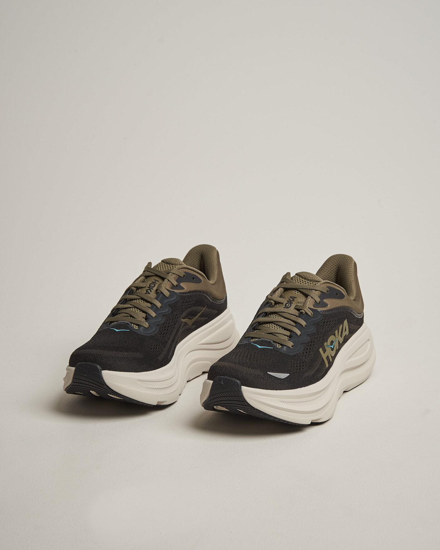 Mies | Juoksukengät | Hoka | Bondi 9 Black/River Rock