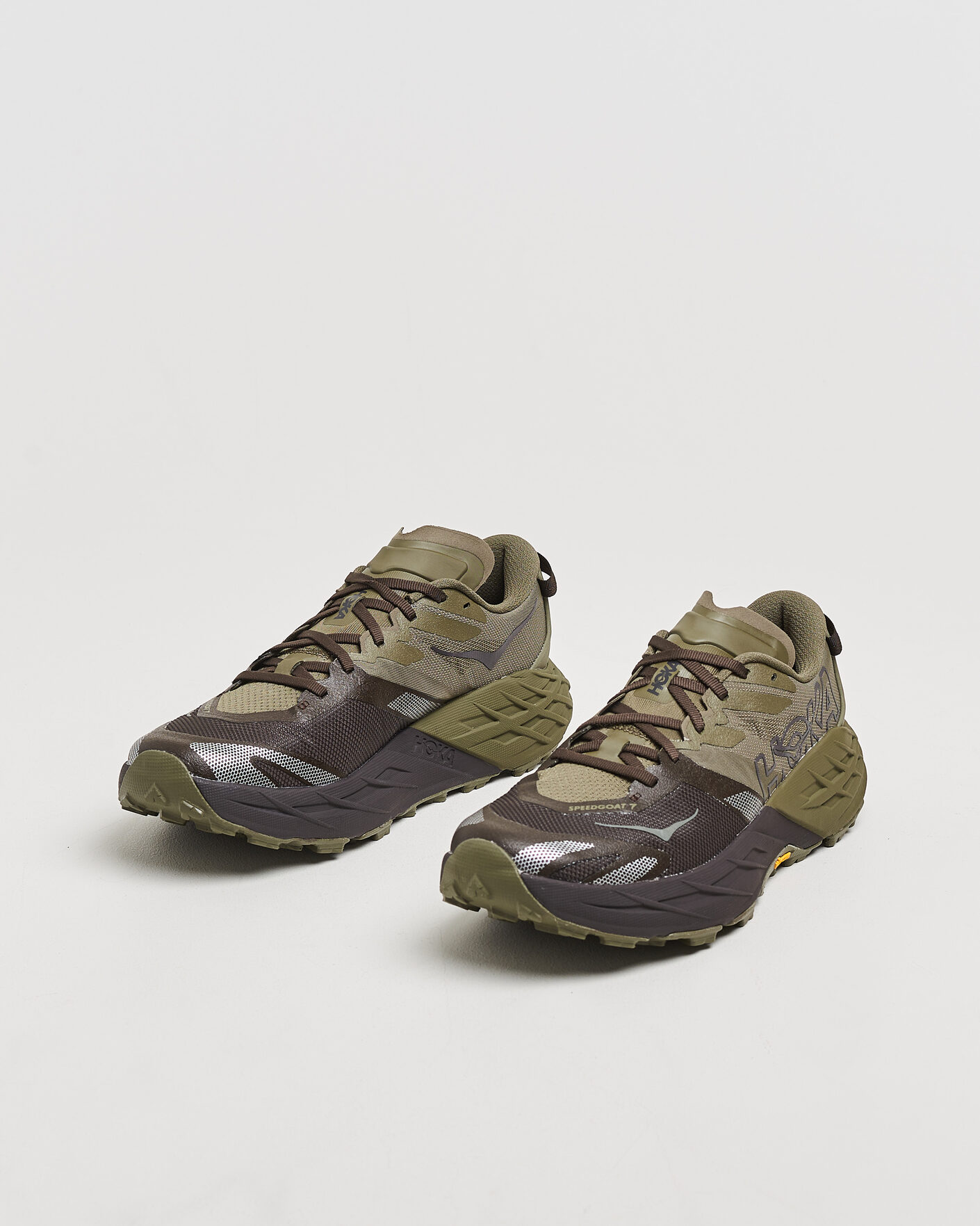 Mies | Vaelluskengät | Hoka | Speedgoat 7 Antique Olive/Black