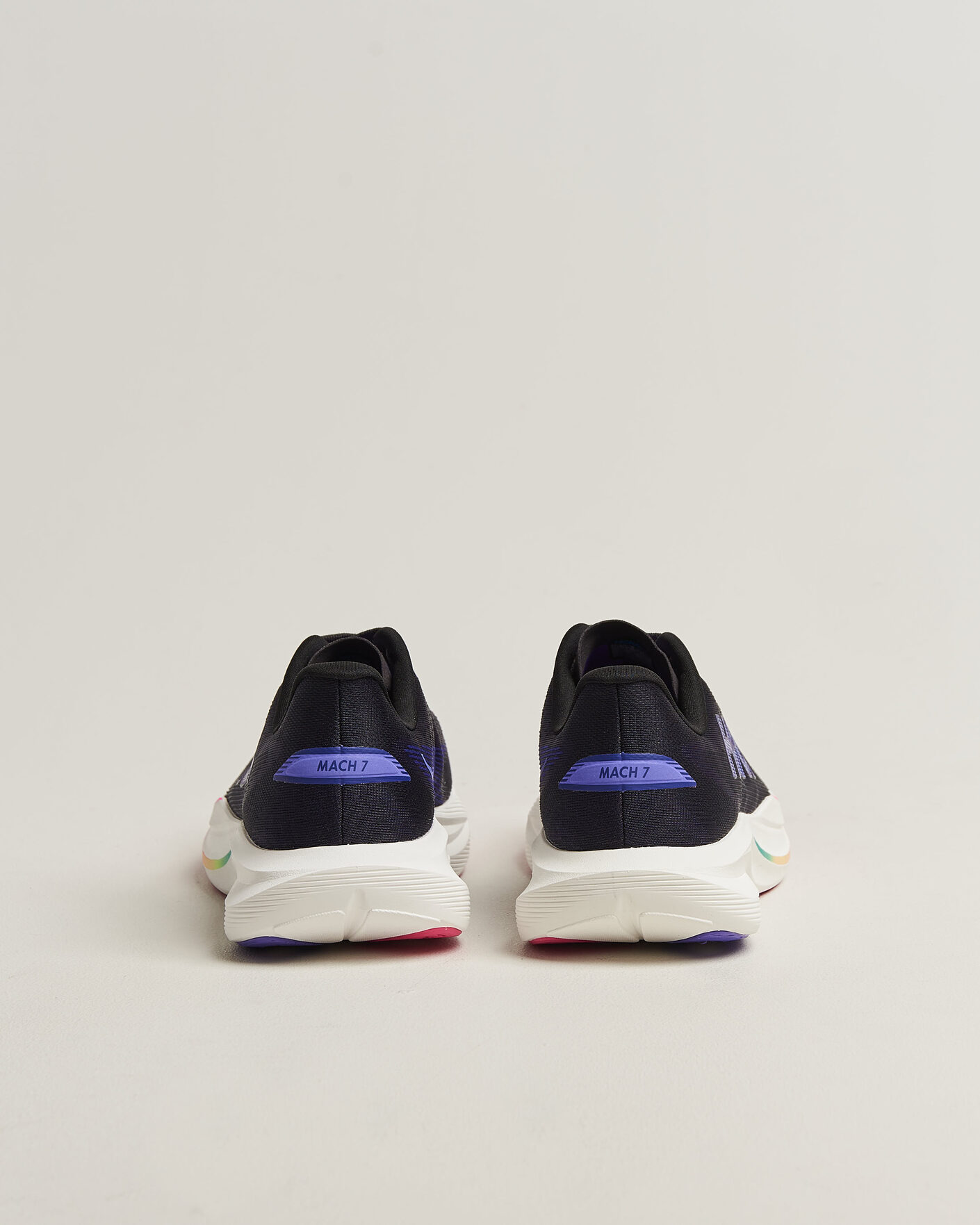 Mies | Juoksukengät | Hoka | Mach 7 Carbon Black