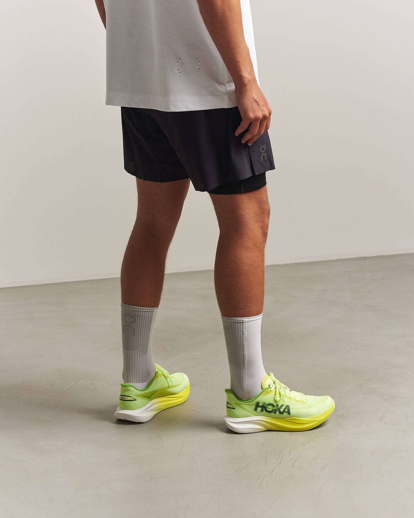 Mies | Juoksukengät | Hoka | Mach 7 Neon Yuzu
