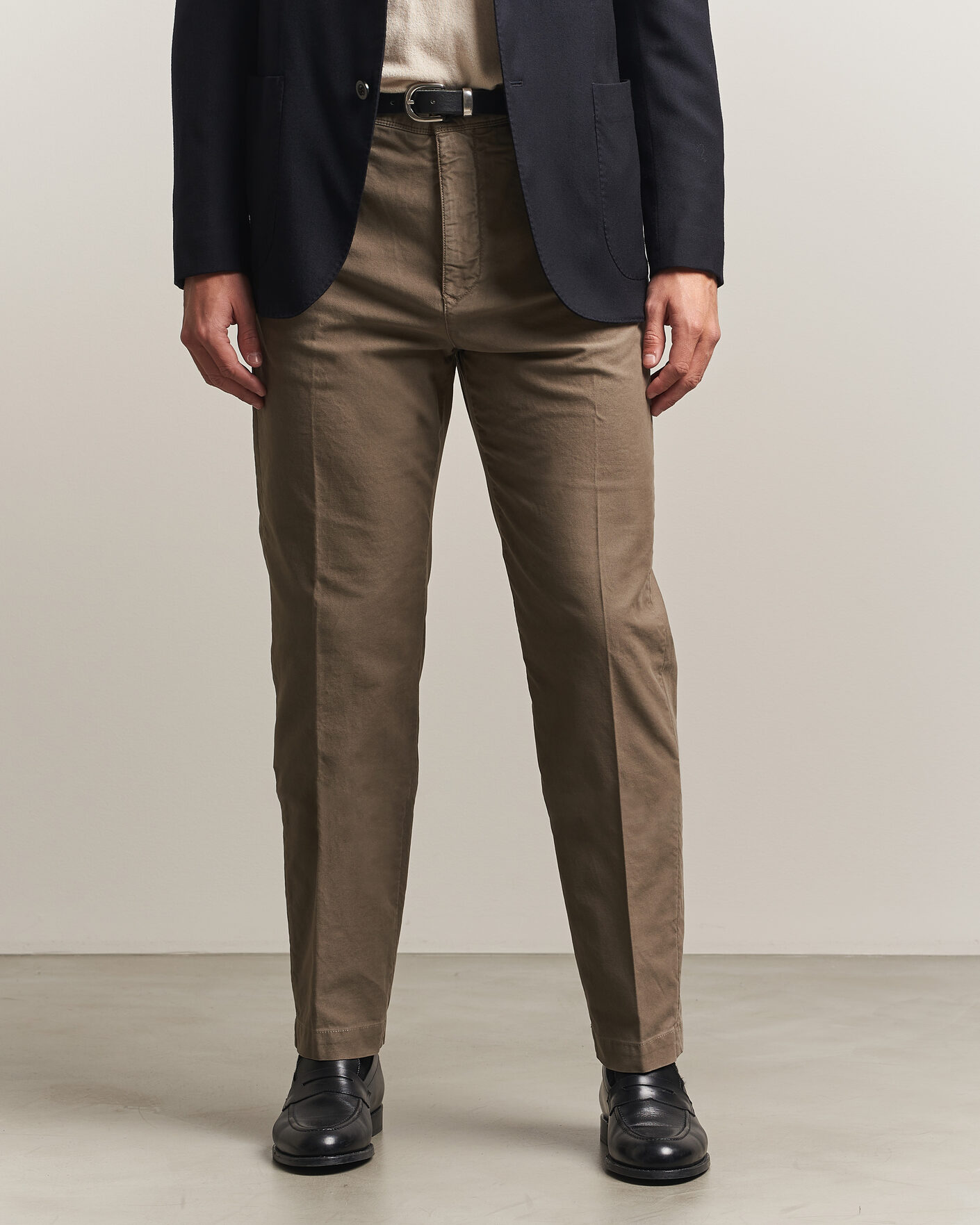 Mies | Housut | Incotex | Regular Fit Garment Dyed Slacks Taupe