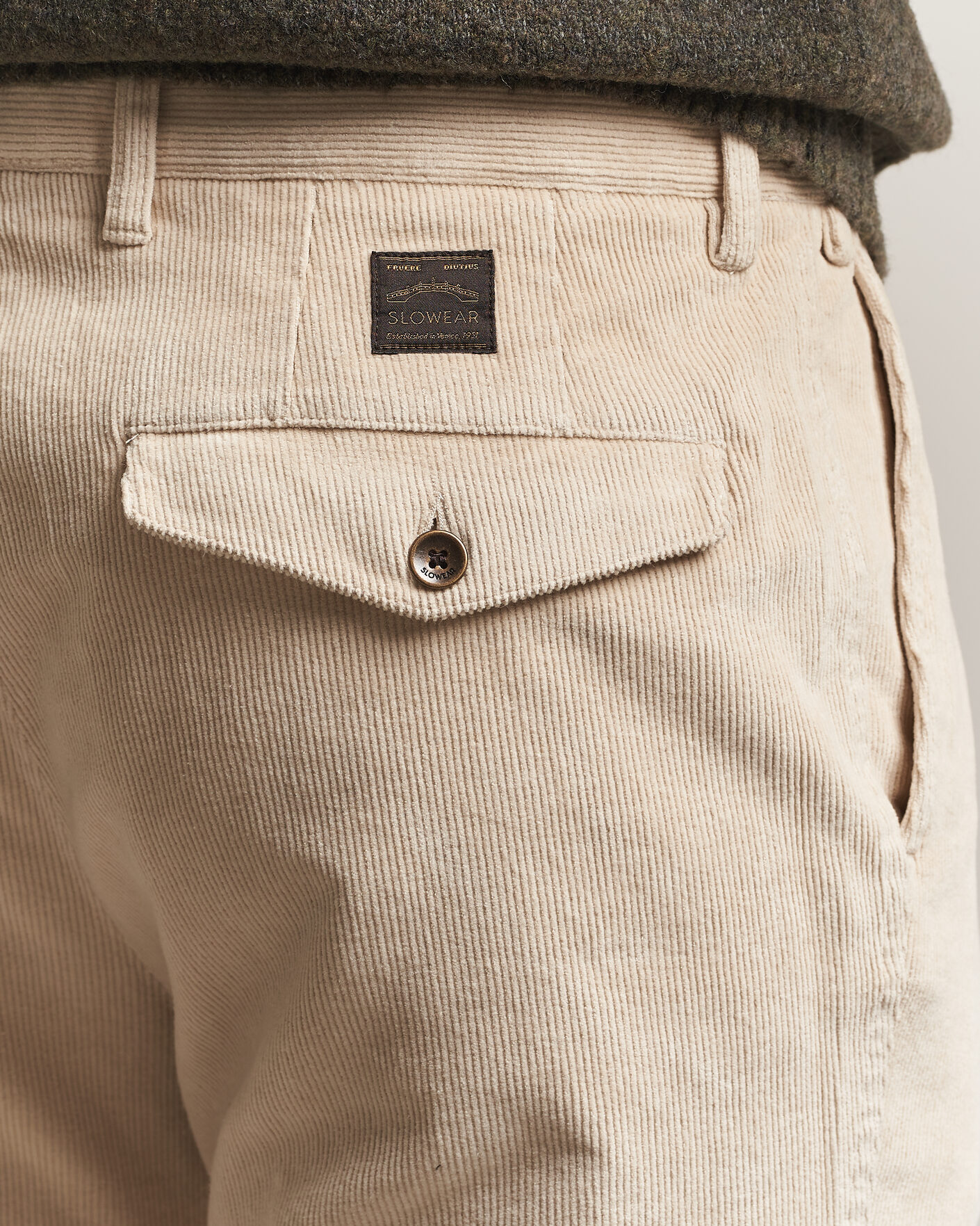 Mies | Housut | Incotex | Regular Fit Washed Corduroy Slacks Off White
