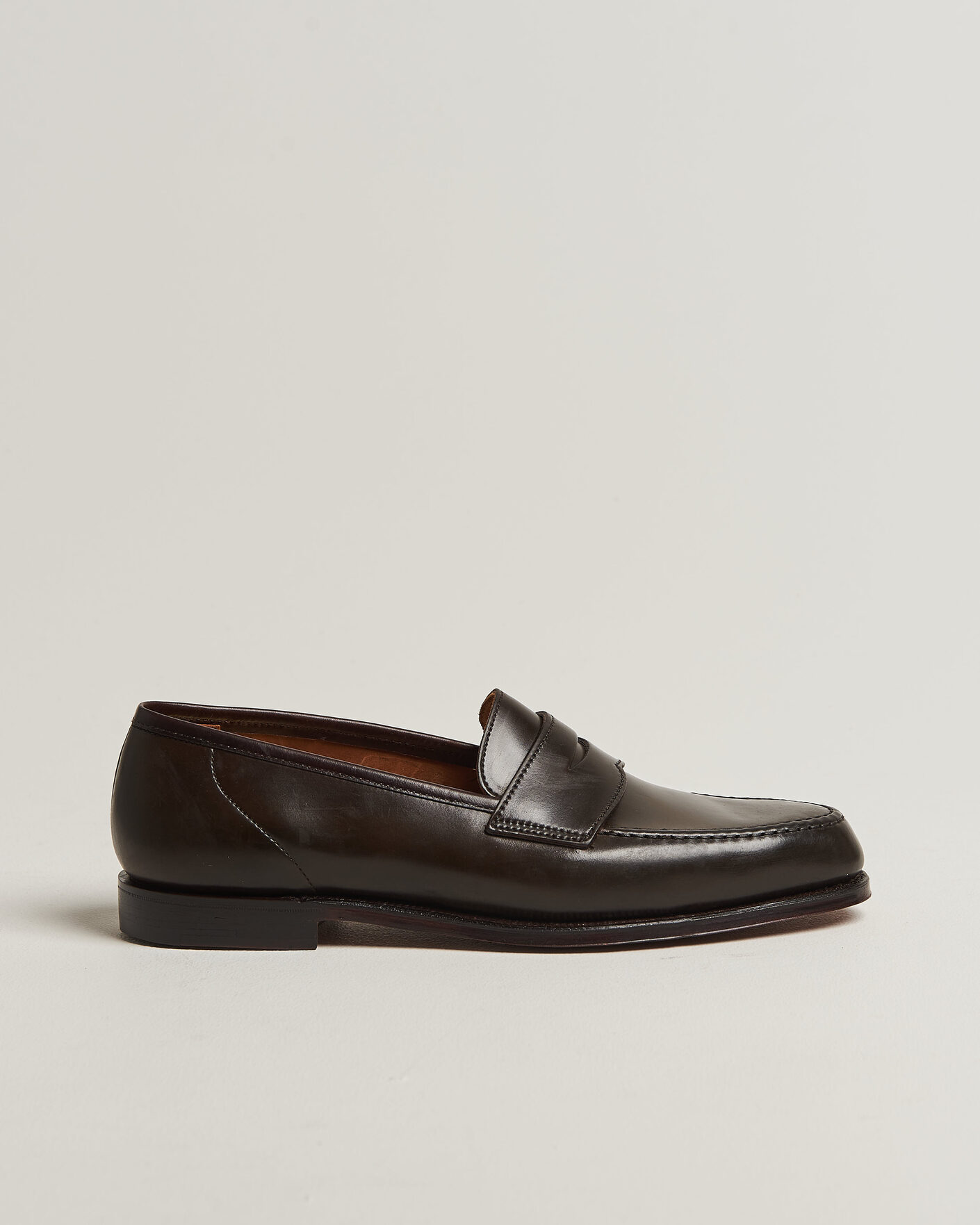 Mies | Loaferit | Crockett & Jones | Harvard Dark Brown Shell Cordovan