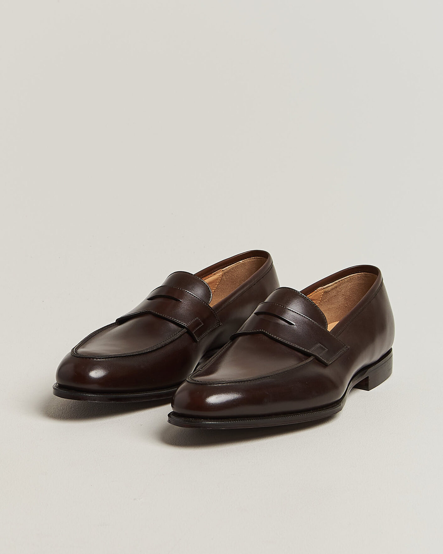 Mies | Loaferit | Crockett & Jones | Crawford Handgrade Penny Loafer Dk Brown Antique Calf