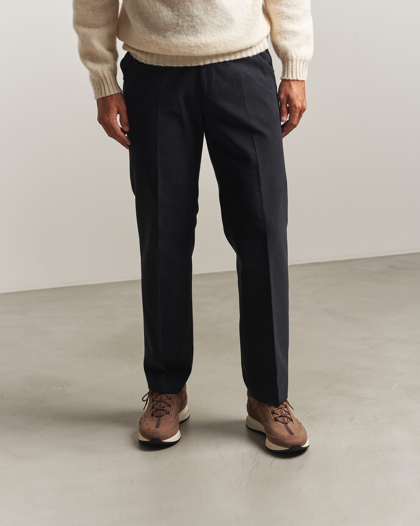 Mies | Tennarit | John Lobb | Stream Running Sneakers Moka Nubuck