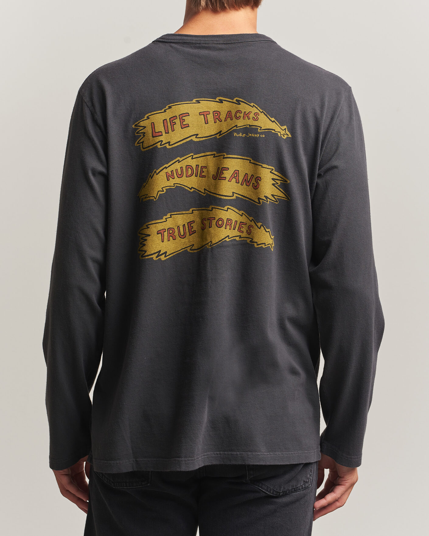 Mies | T-paidat | Nudie Jeans | Rudi Life Tracks II Long Sleeved T-Shirt Antracite