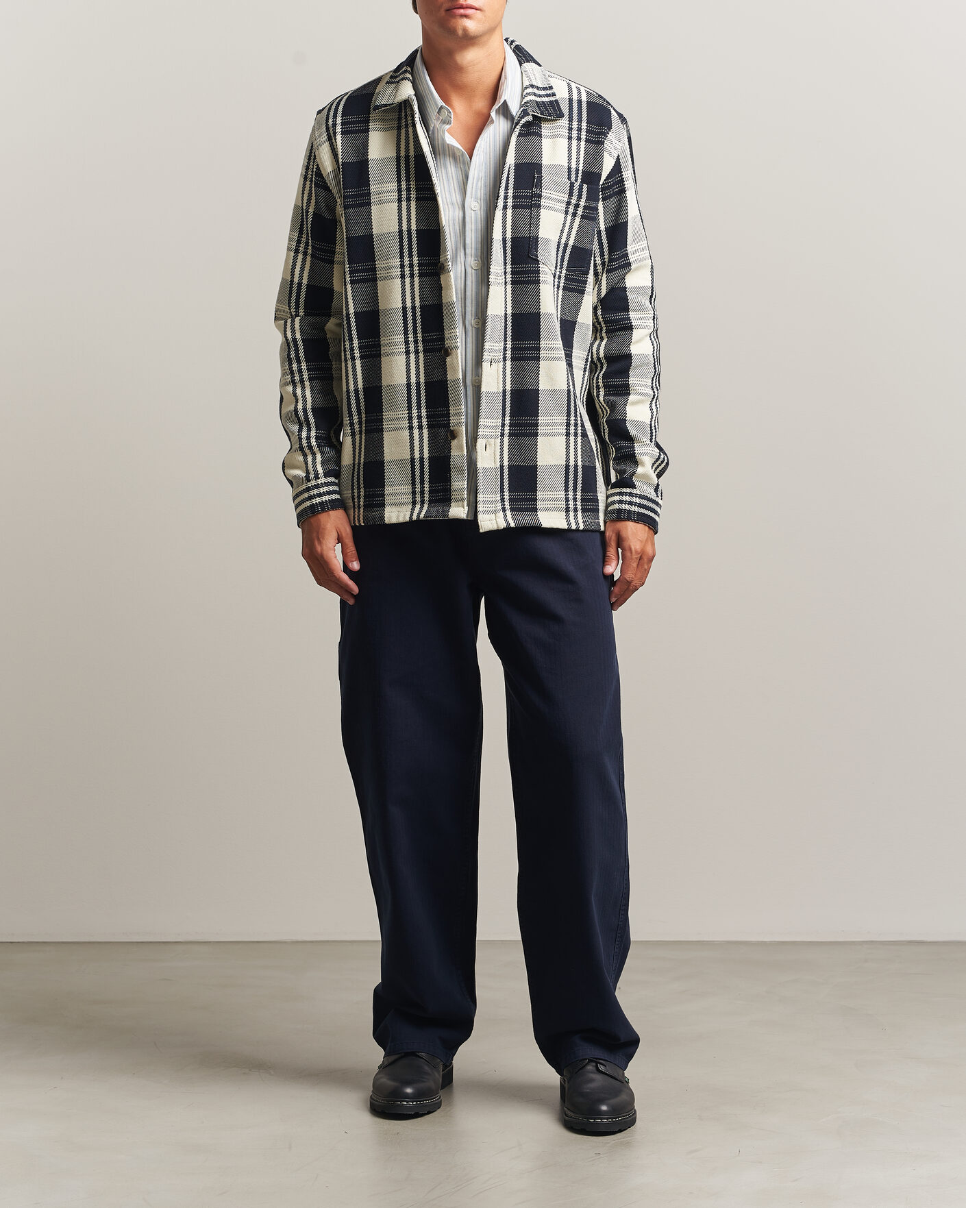 Mies | Kauluspaidat | LES DEUX | Structured Check Overshirt Dark Navy