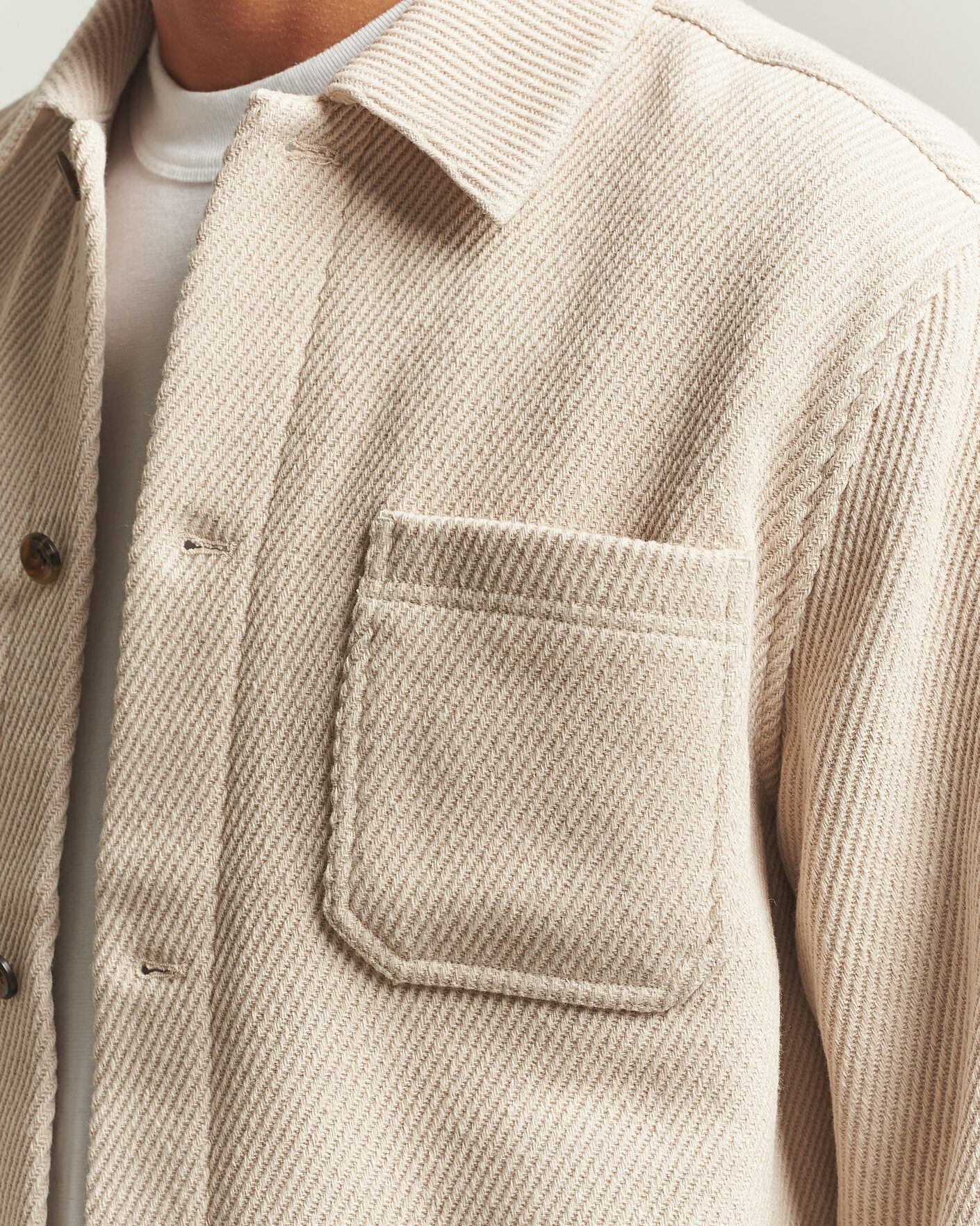 Mies | Kauluspaidat | LES DEUX | Twill Wool Overshirt Ivory