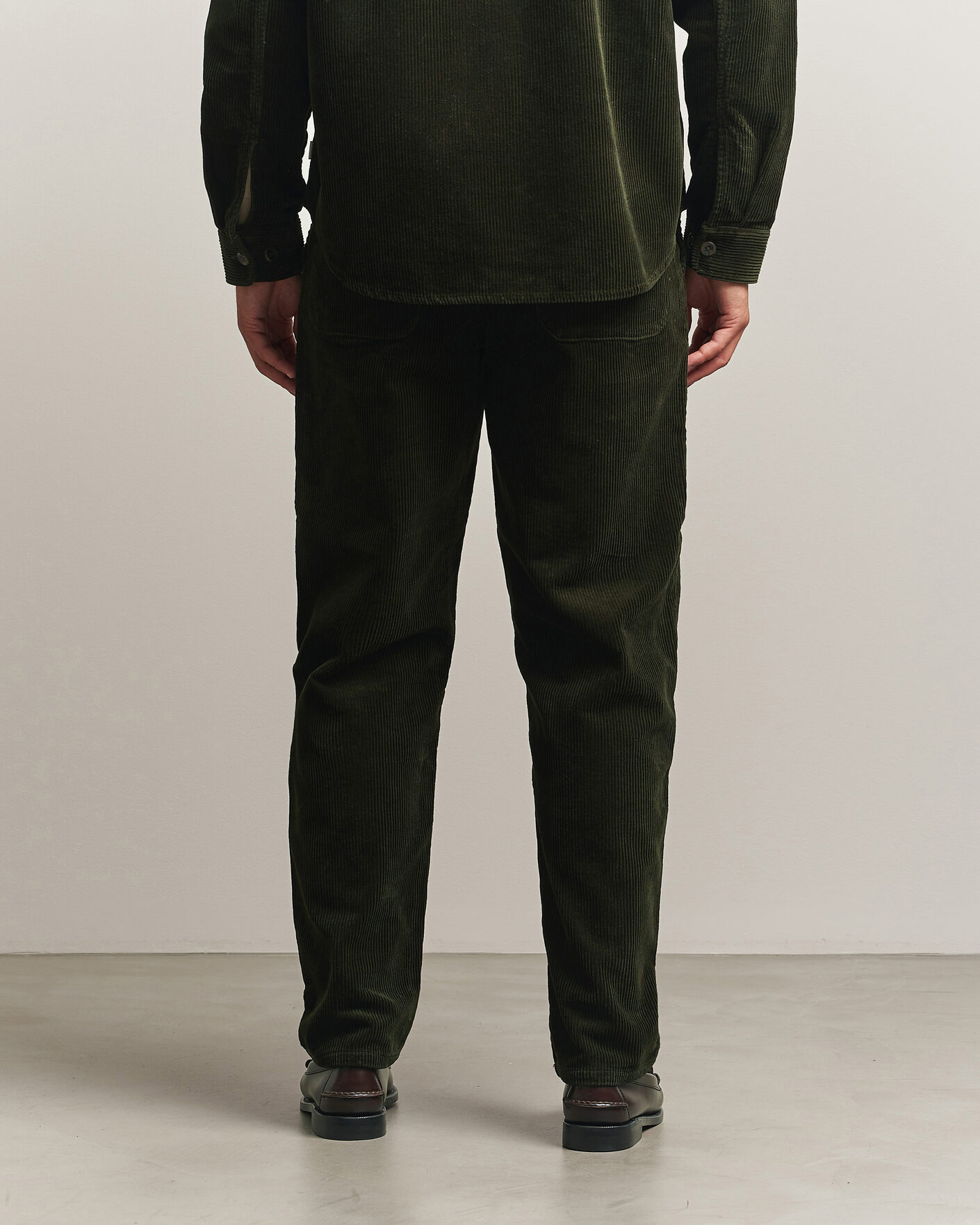 Mies | Housut | LES DEUX | Corduroy Tapered Pants Rosin Green