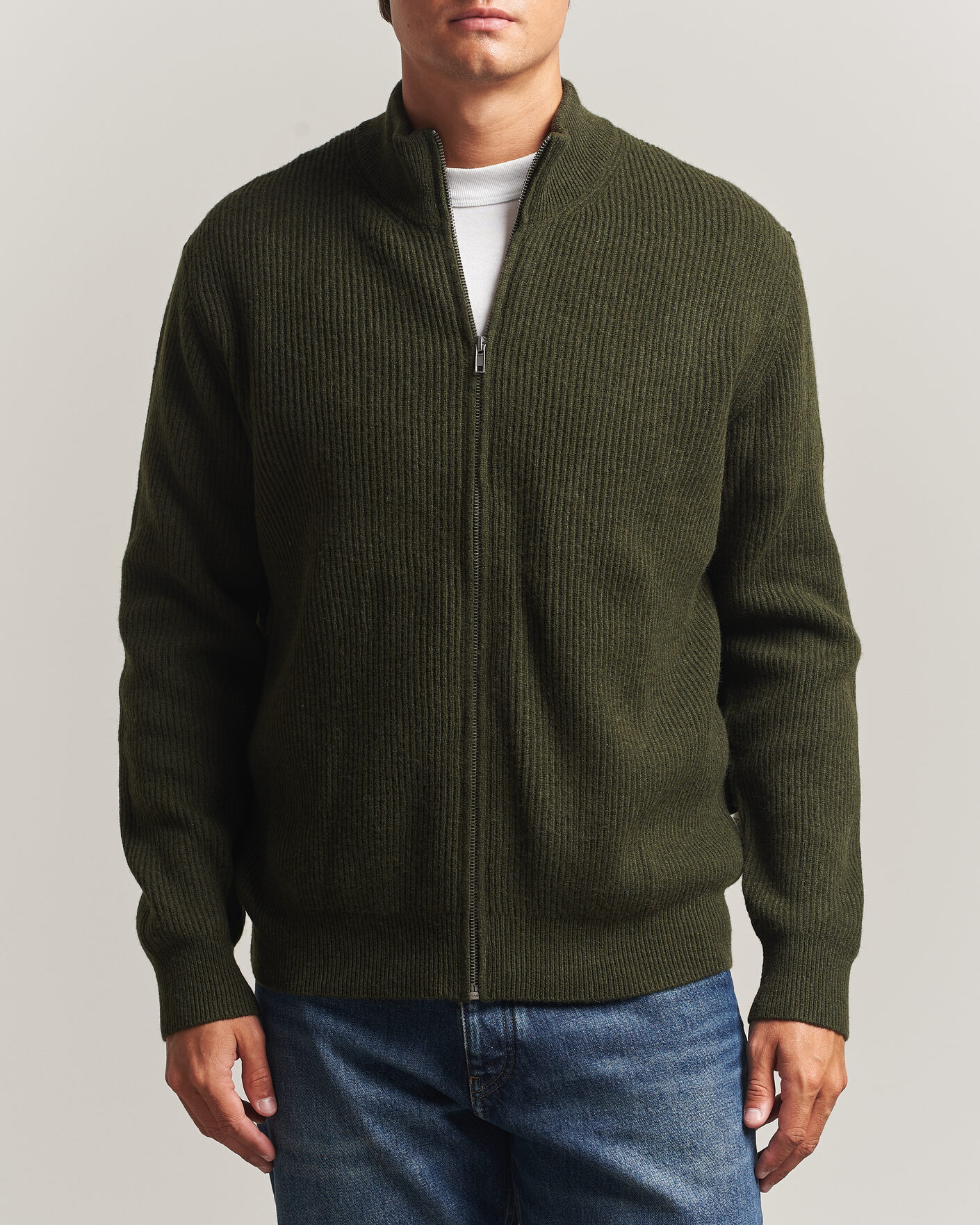 Mies | Puserot | LES DEUX | Wool Rib Knitter Zip Rosin Green