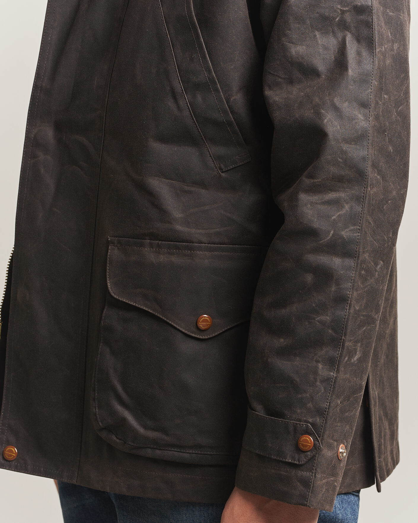 Mies | Takit | Manifattura Ceccarelli | Rain Caban Wax Cloth Chocolate