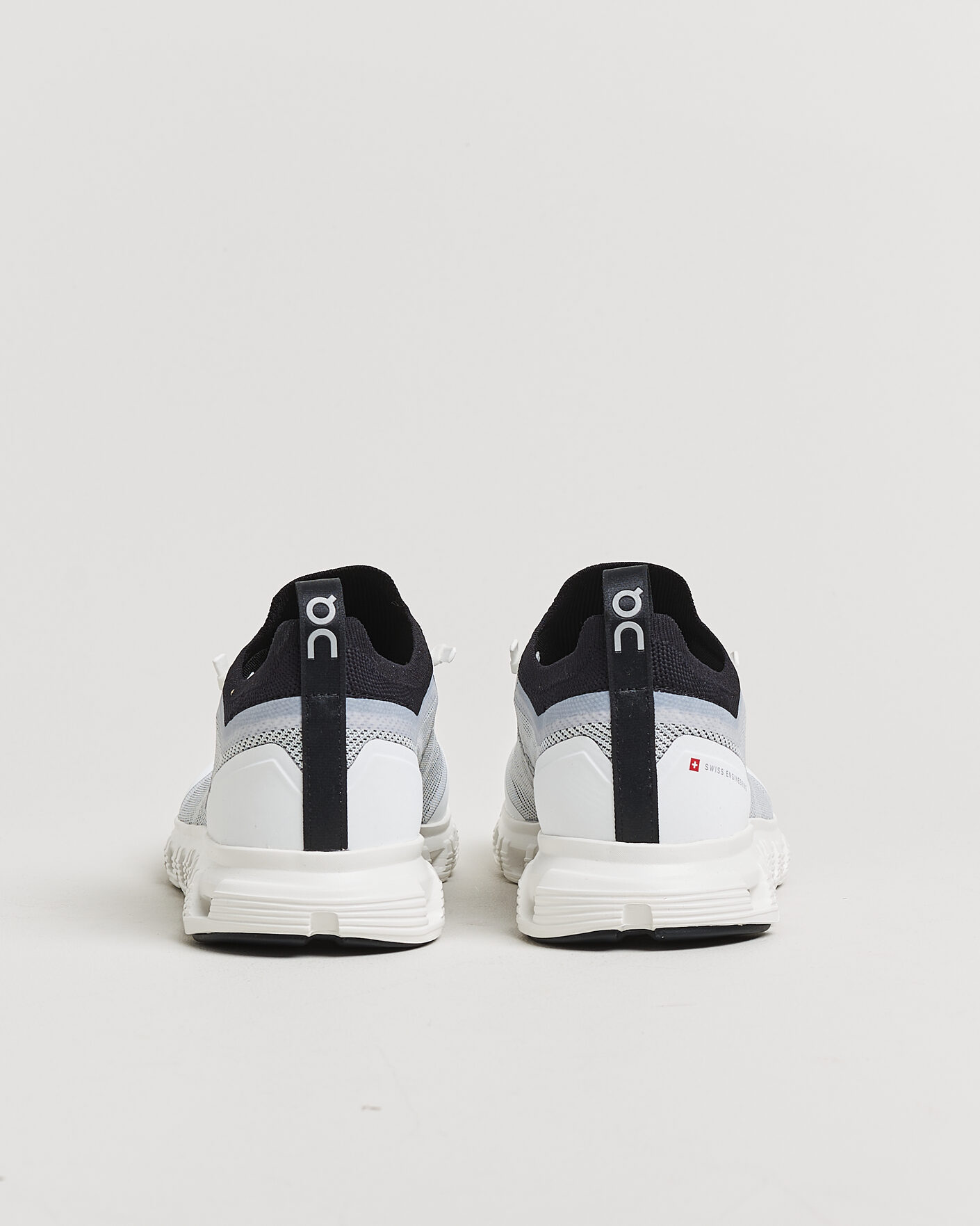 Mies | Tennarit | On | Cloud 6 Versa White/Black