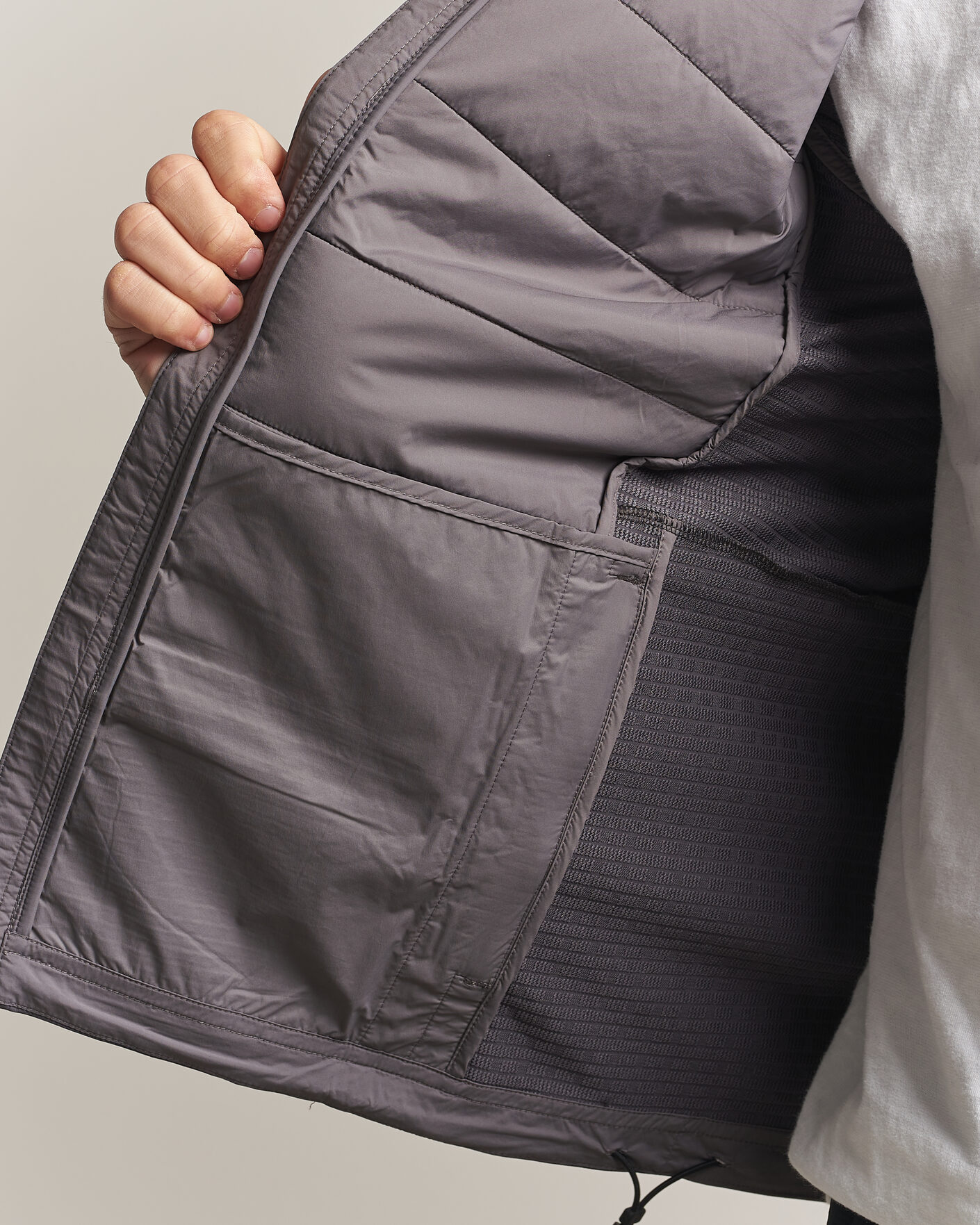 Mies | Takit | On | Weather Hybrid Jacket Eclipse