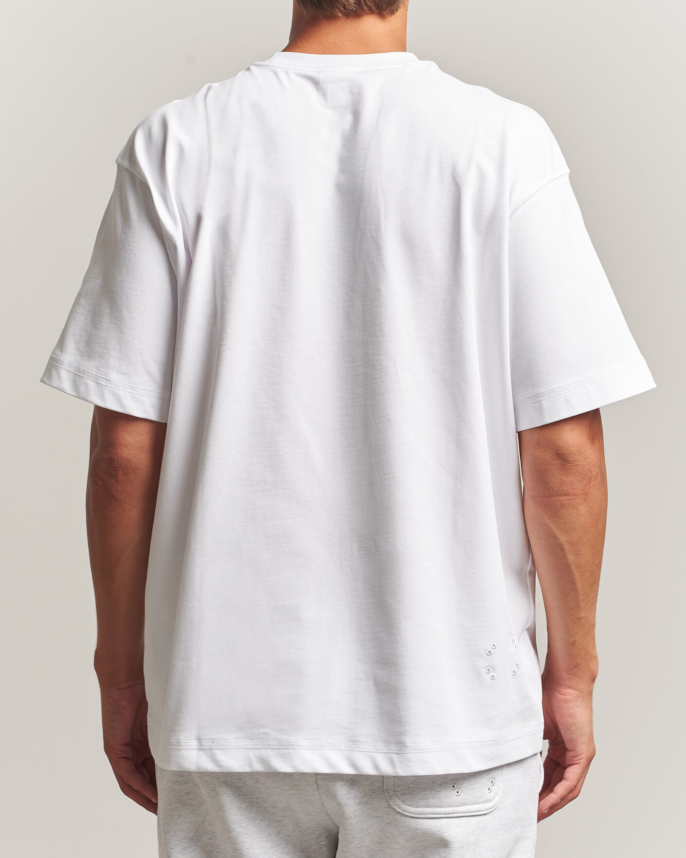 Mies | T-paidat | On | Club Collective T-Shirt White
