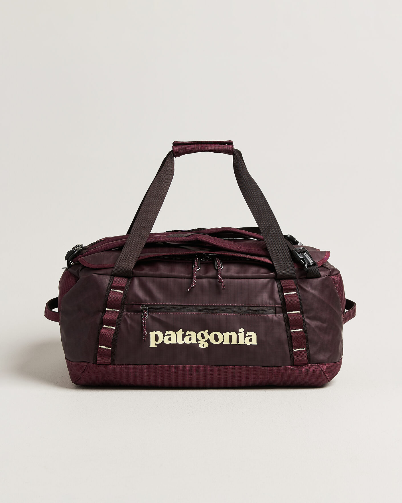 Mies | Laukut | Patagonia | Black Hole Duffel 40L Berry Fig