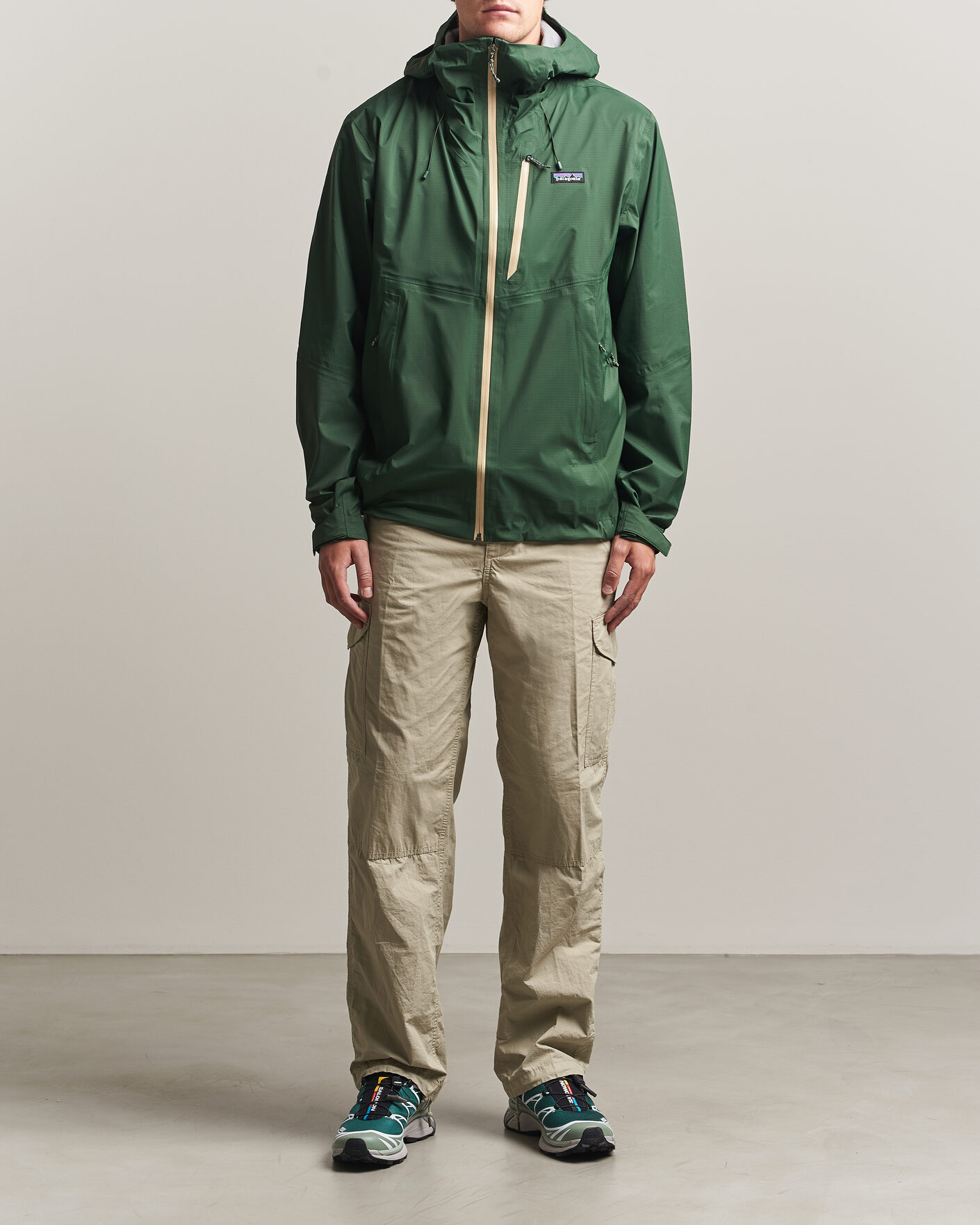 Mies | Takit | Patagonia | Granite Crest Rain Jacket Treeline Green