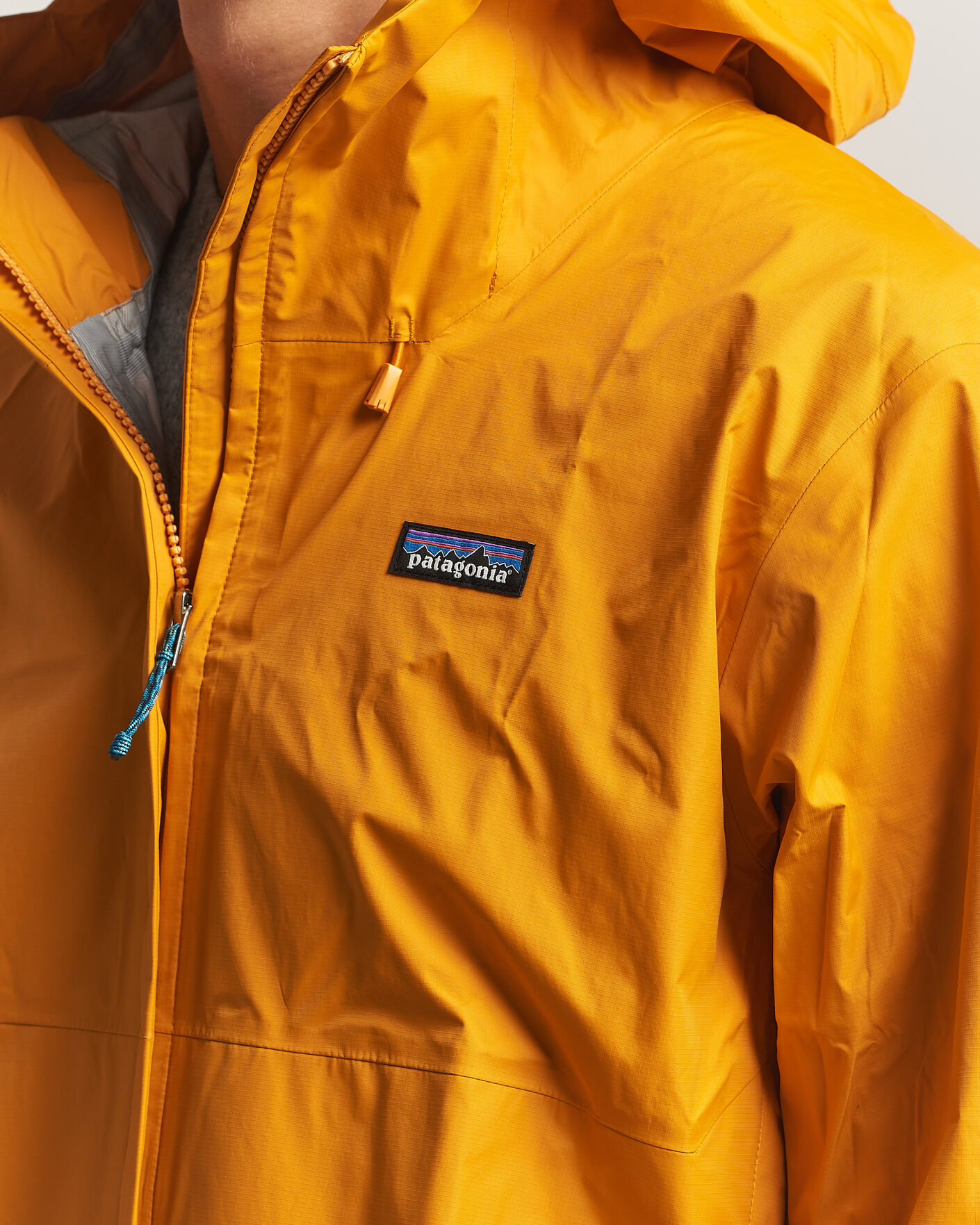 Mies | Takit | Patagonia | Torrentshell 3L Rain Jacket Autumn Orange