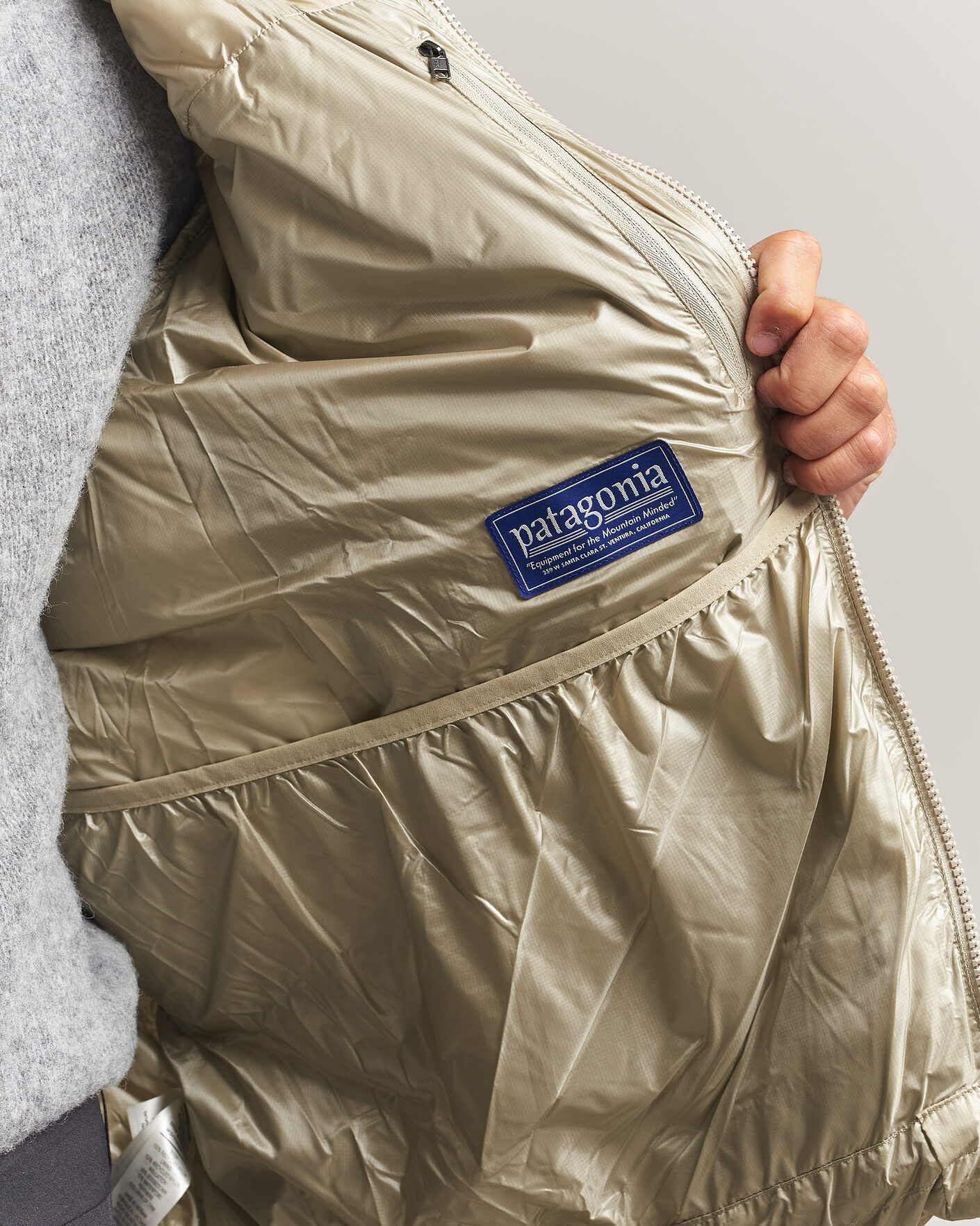 Mies | Takit | Patagonia | Fitz Roy Down Jacket Weathered Stone