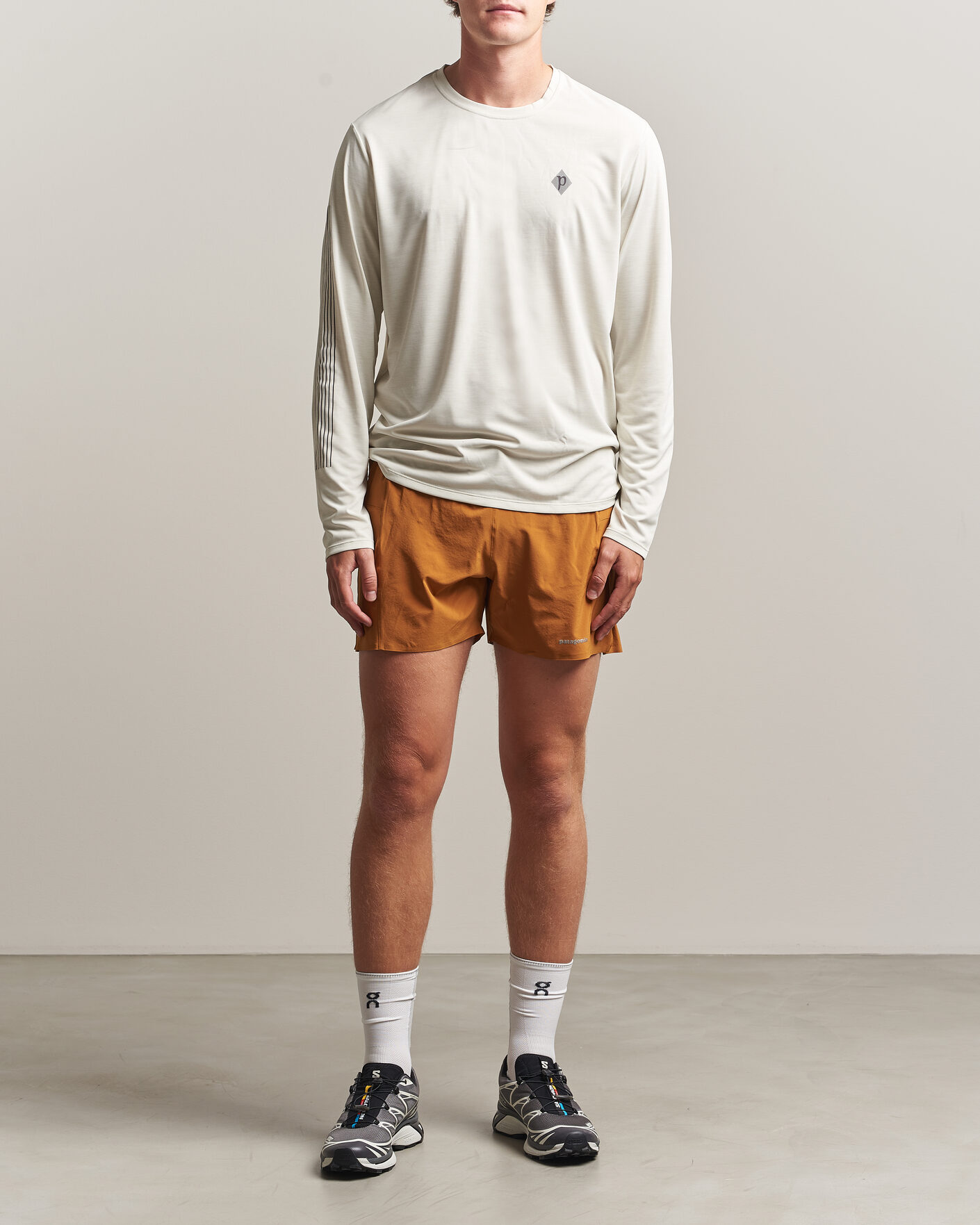 Mies | T-paidat | Patagonia | Long Sleeve Cap Cool Shirt Dyno White