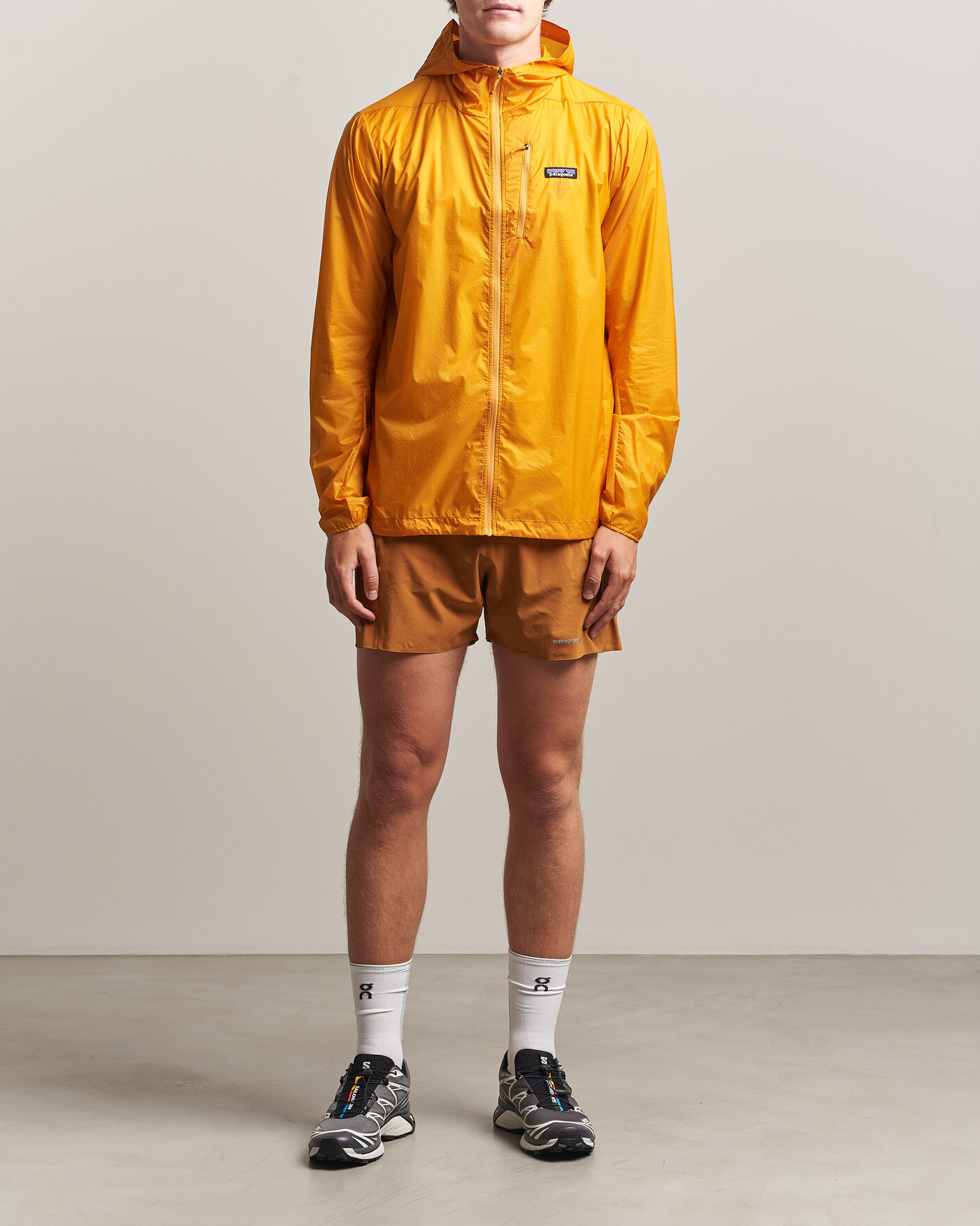 Mies | Takit | Patagonia | Houdini Jacket Autumn Orange
