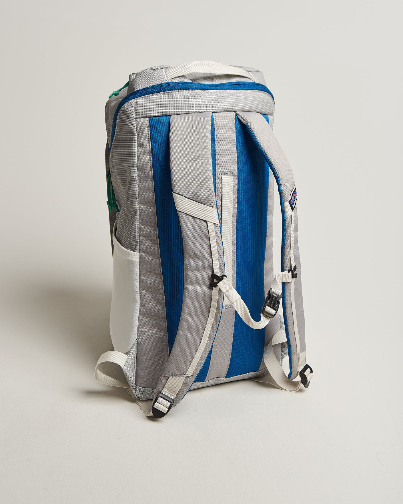 Mies | Laukut | Patagonia | Black Hole Pack 25L Birch White