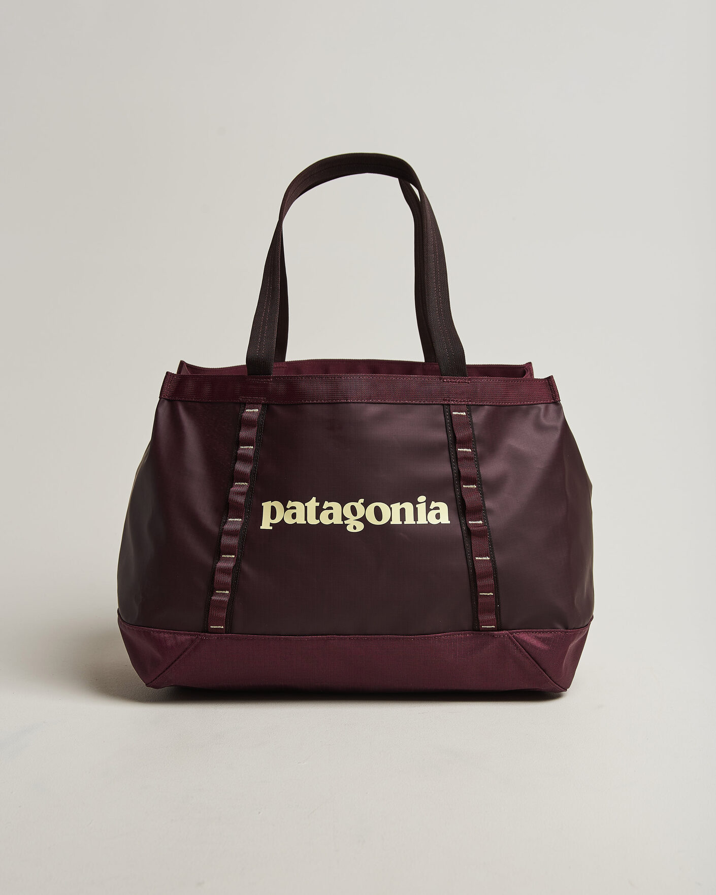 Mies | Laukut | Patagonia | Black Hole Tote 25L Berry Fig