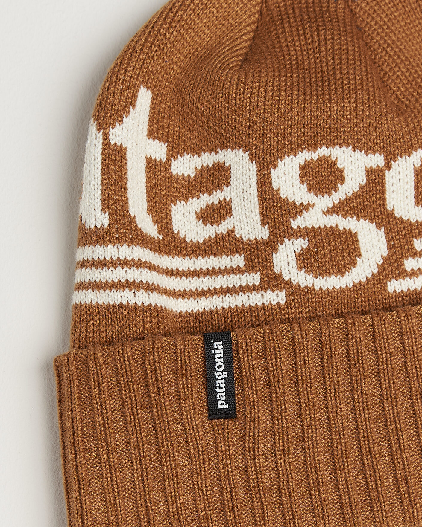 Mies | Pipot | Patagonia | Powder Town Beanie Cinnamon Brown