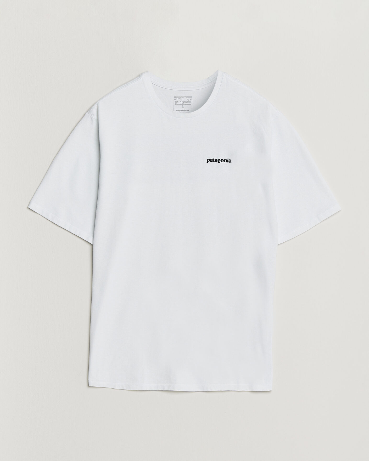 Mies | T-paidat | Patagonia | P-6 Logo Responsibili T-Shirt Fiber White