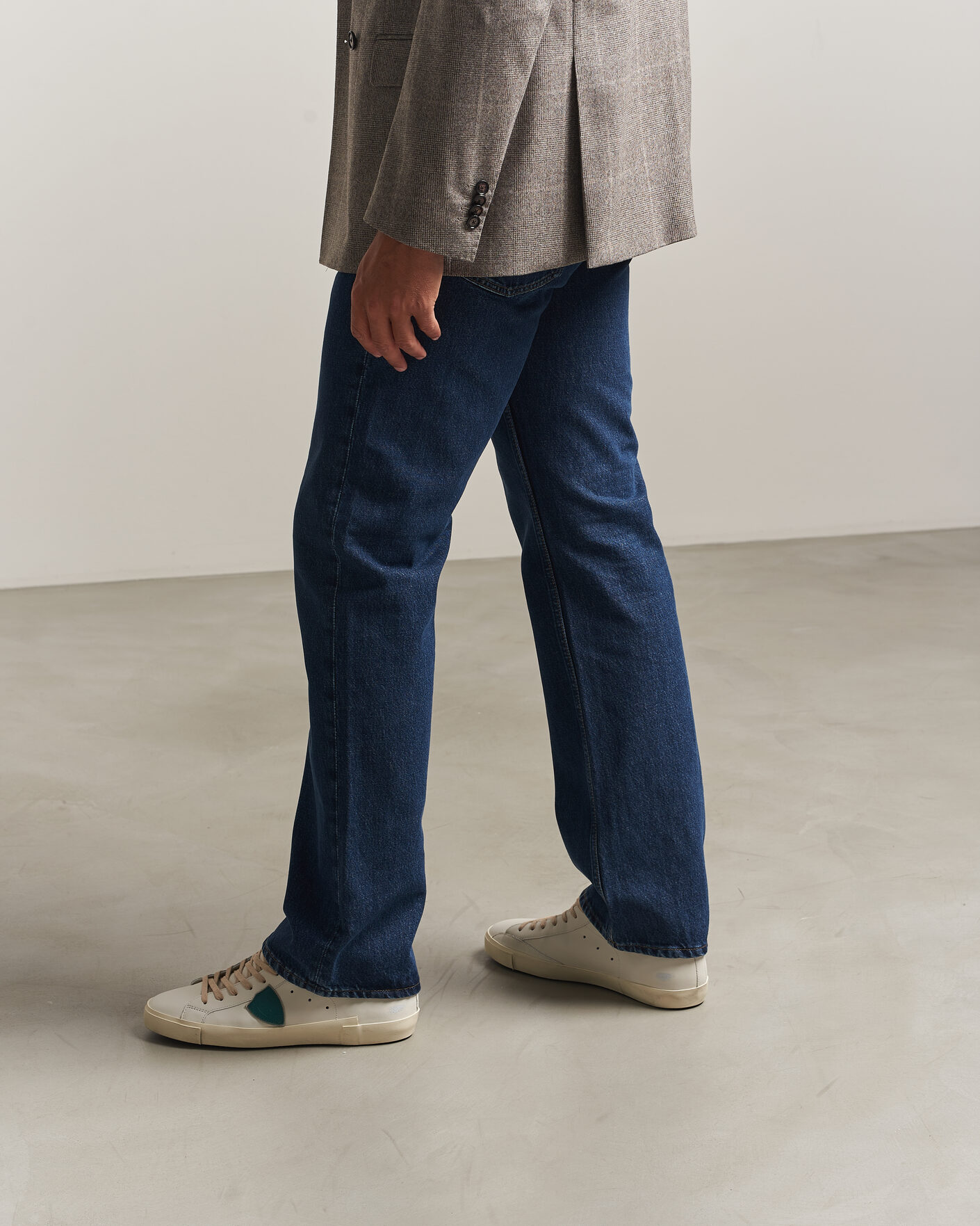 Mies | Tennarit | Philippe Model | PRSX Low Top Suede Sneaker White/Blue