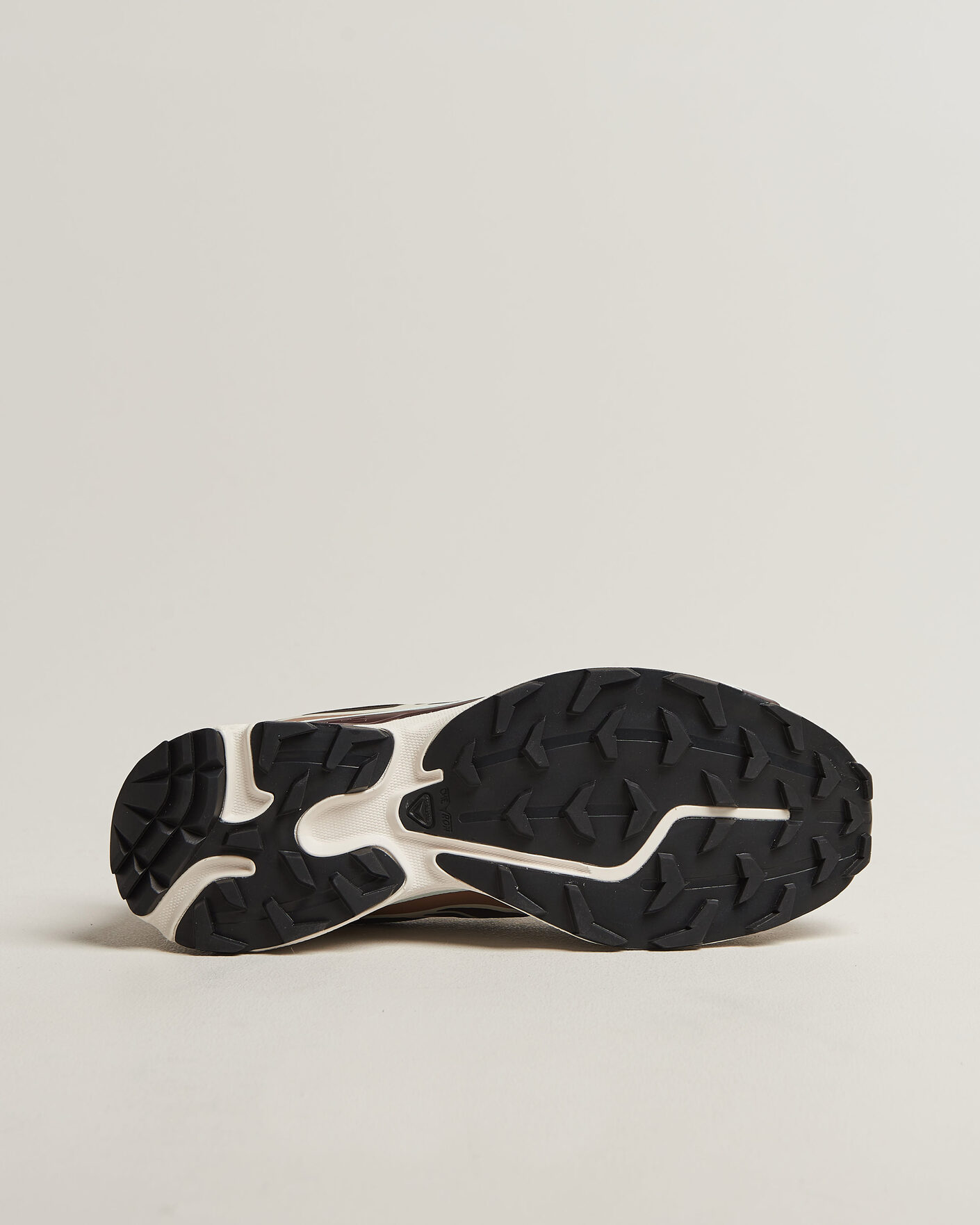 Mies | Maastojuoksukengät | Salomon | XT-6 Sneakers Black Coffee/Burro