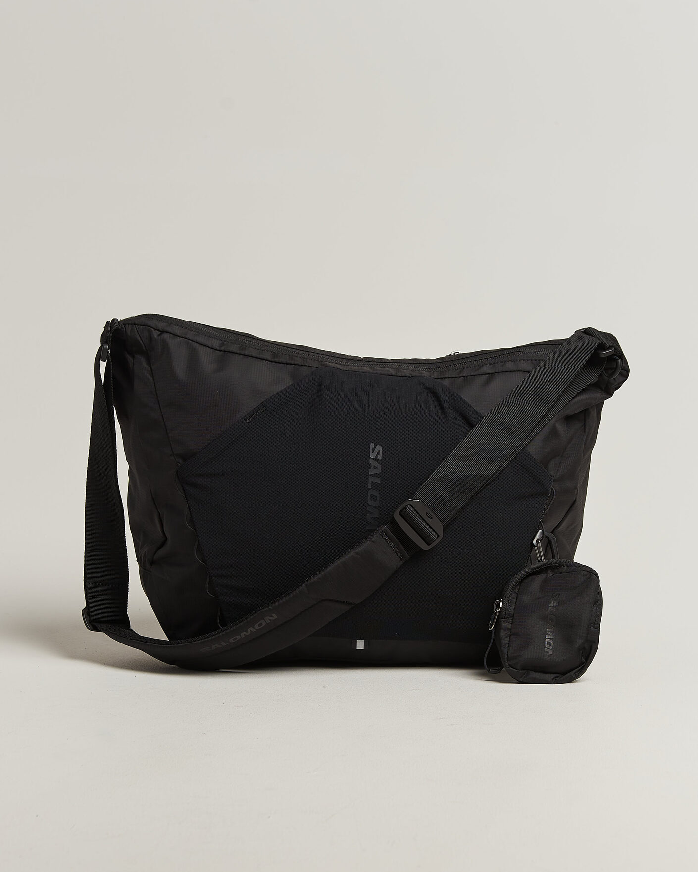 Mies | Laukut | Salomon | ACS Shoulder Bag Black