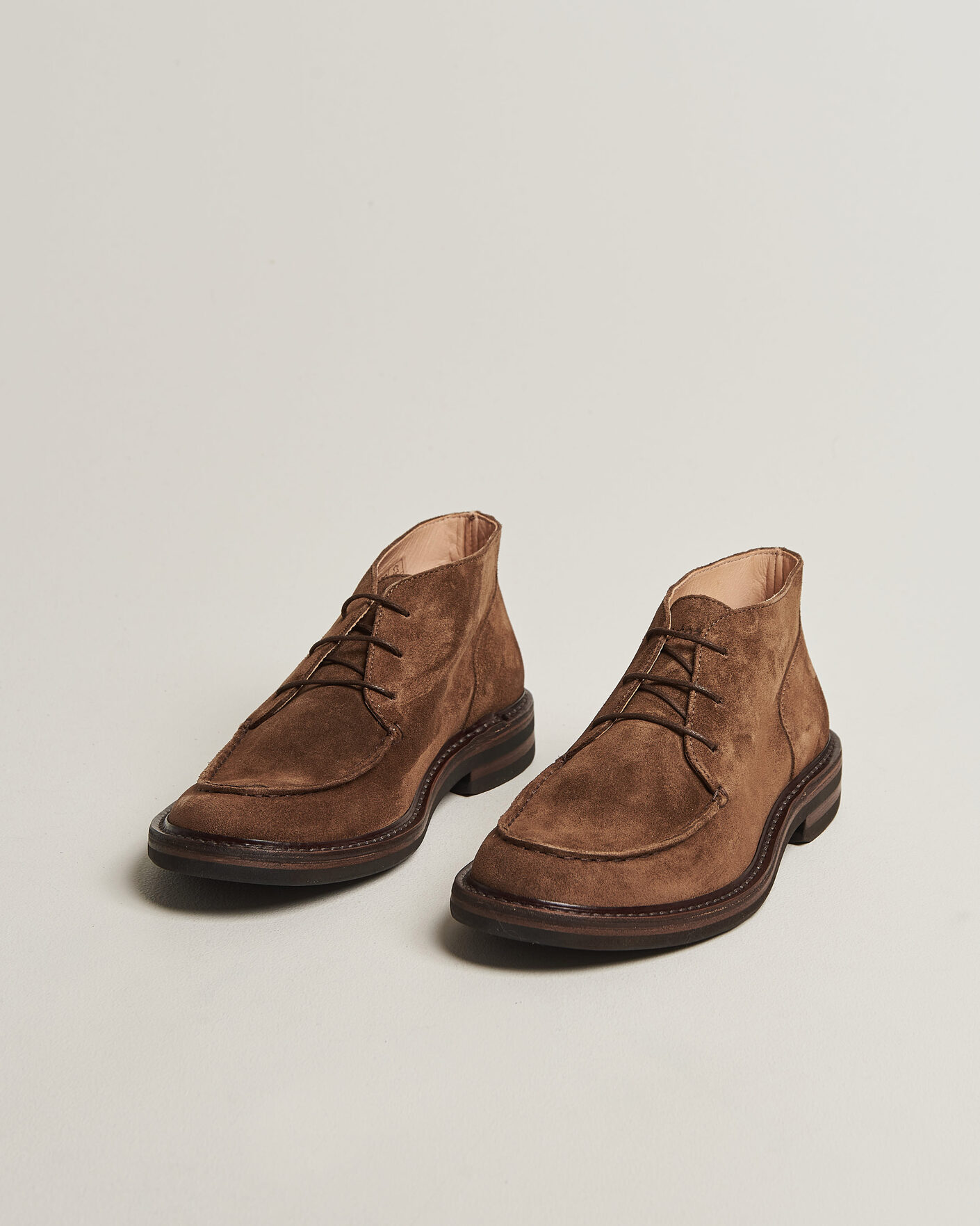 Mies | Nilkkurit | Astorflex | Deukeflex Dainite Chukka Boot Dark Khaki Suede